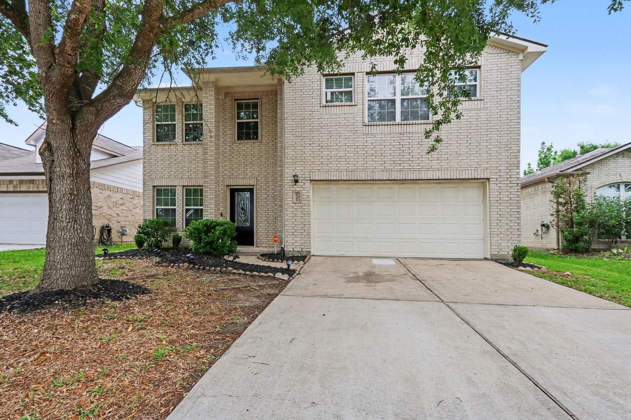 2705 Golden Creek Lane