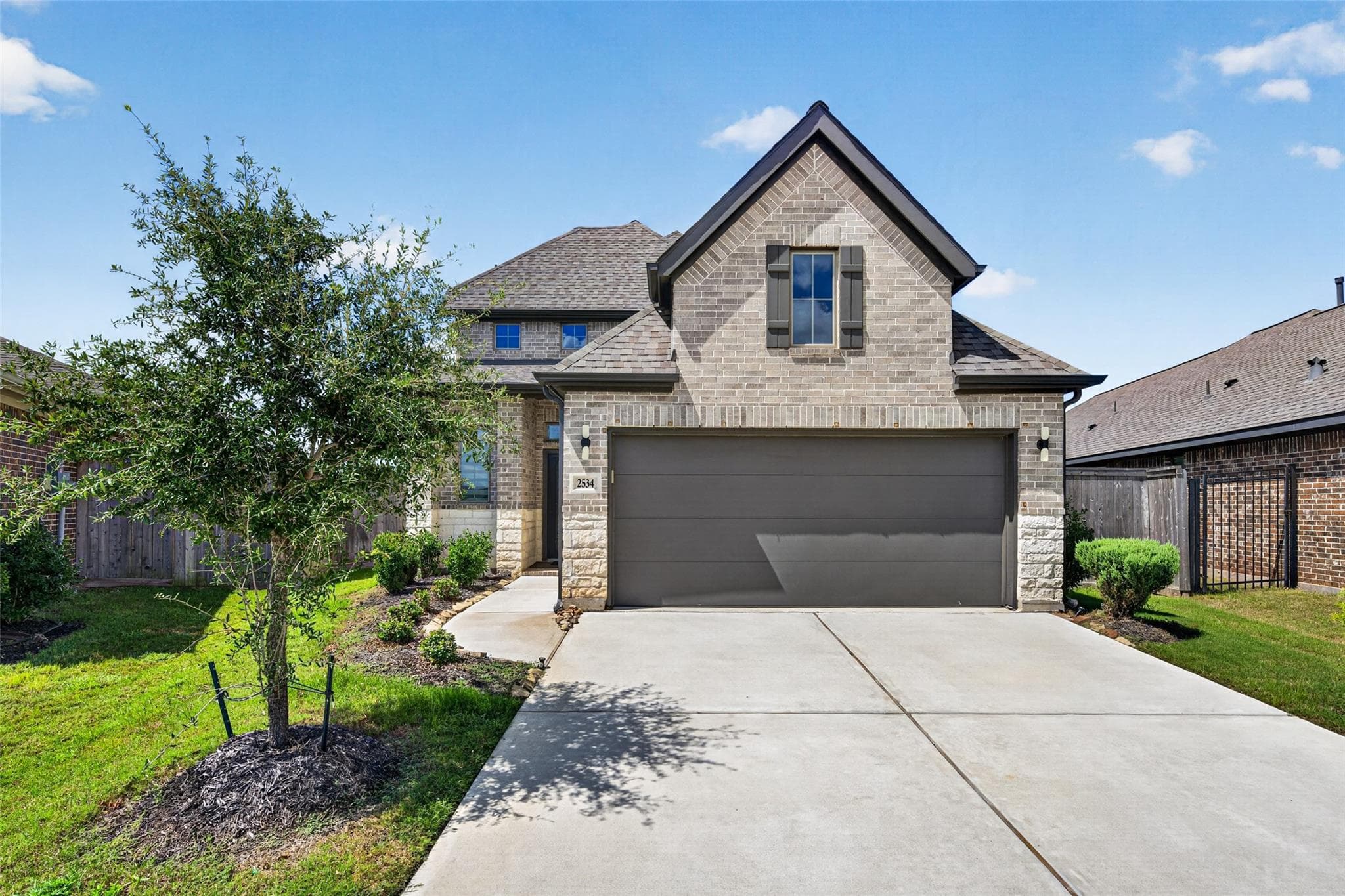 2534 Alder Wood Lane