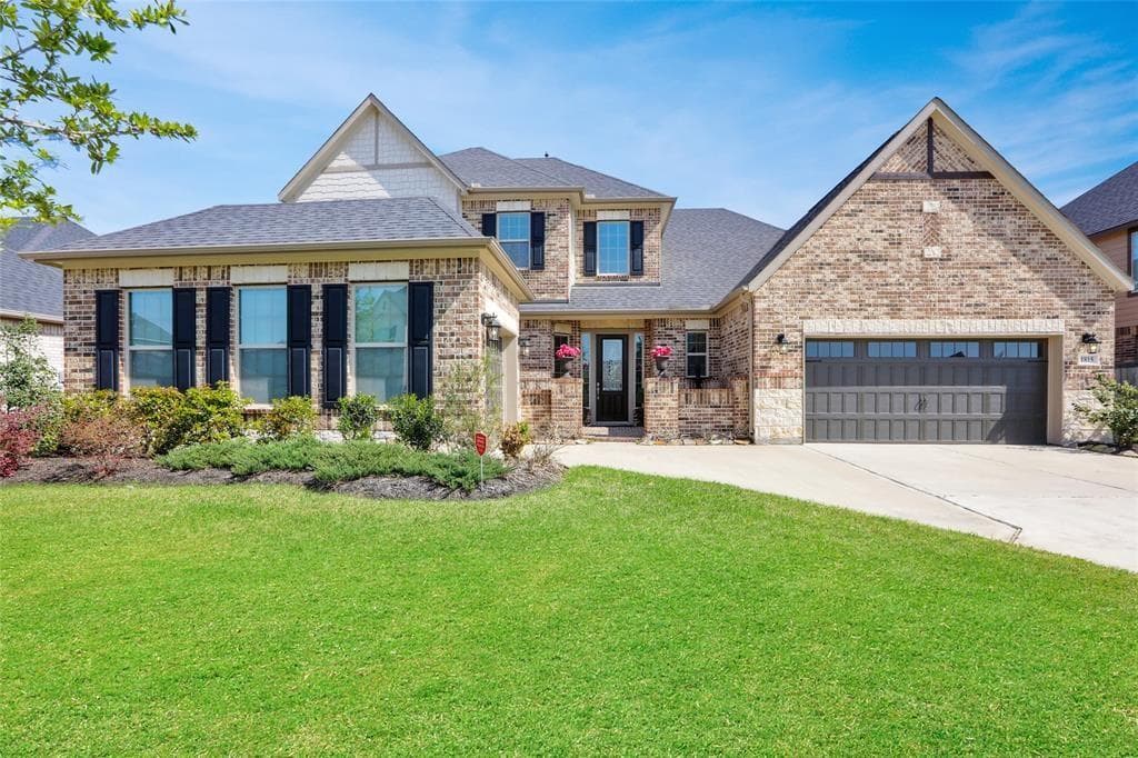 1815 Carriage Oaks Ln