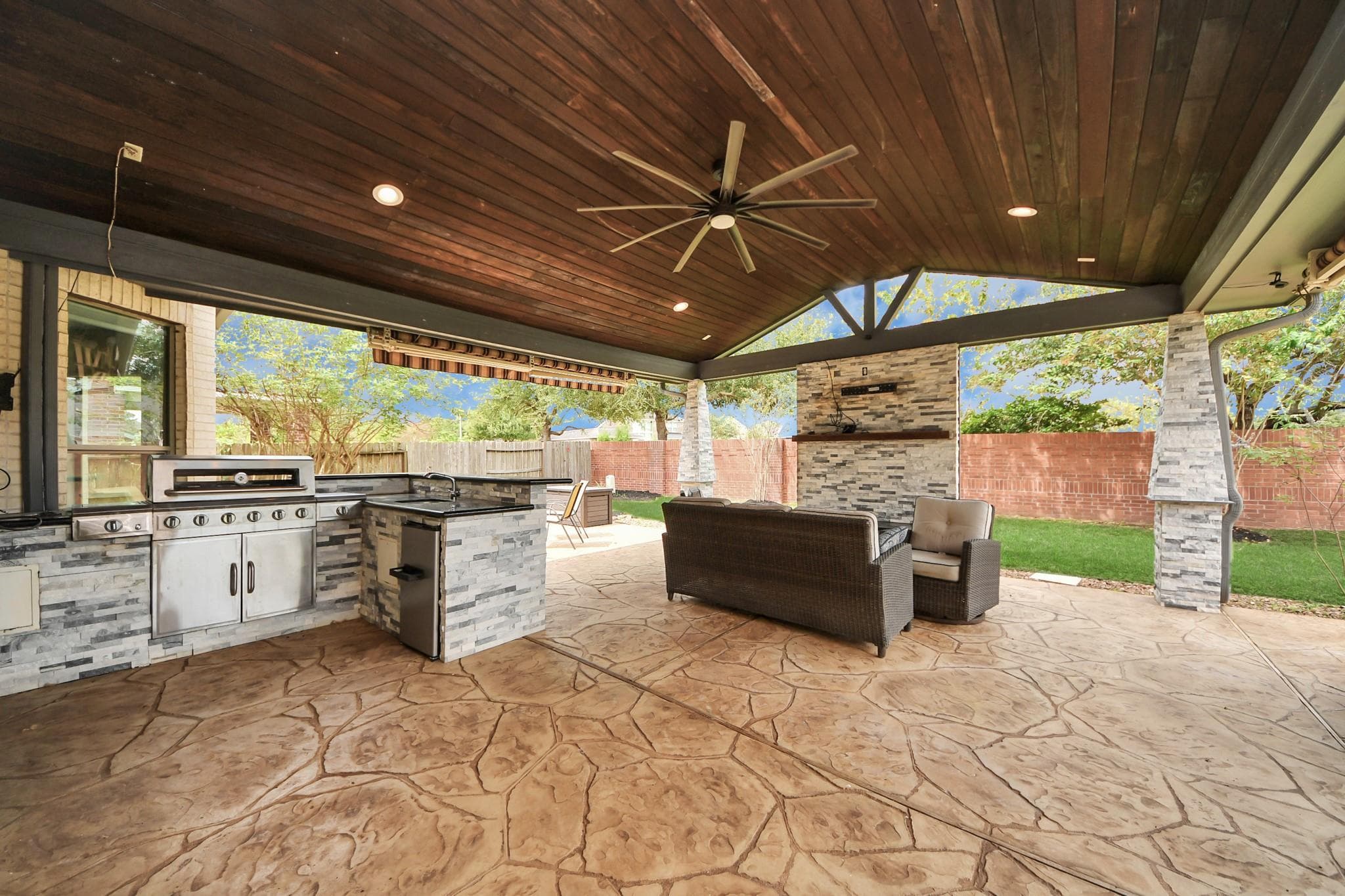 3806 Pearl Pass Lane