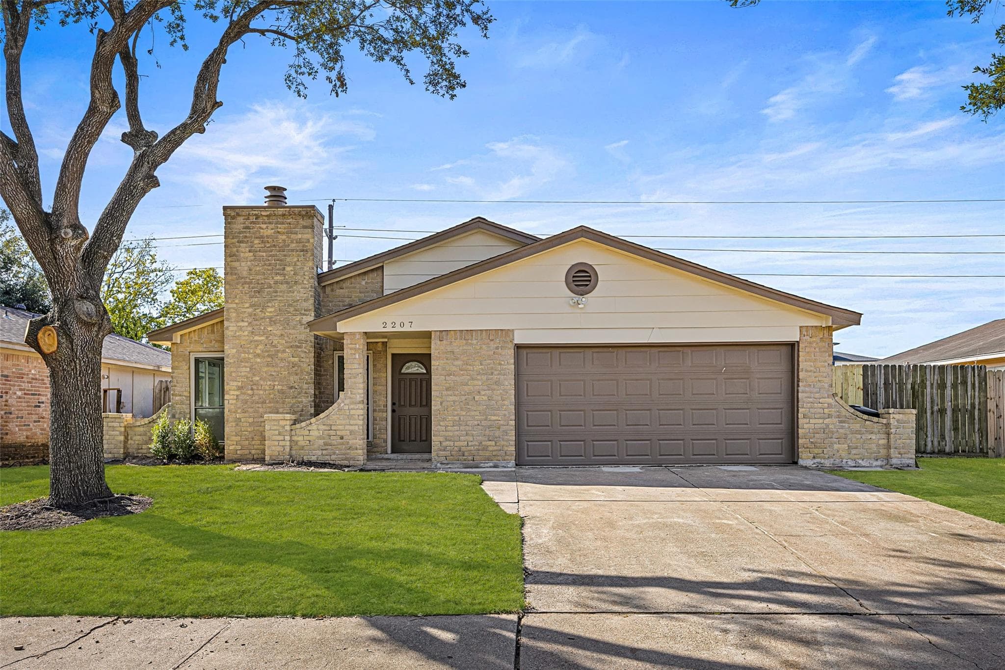 2207 Anthony Hay Lane