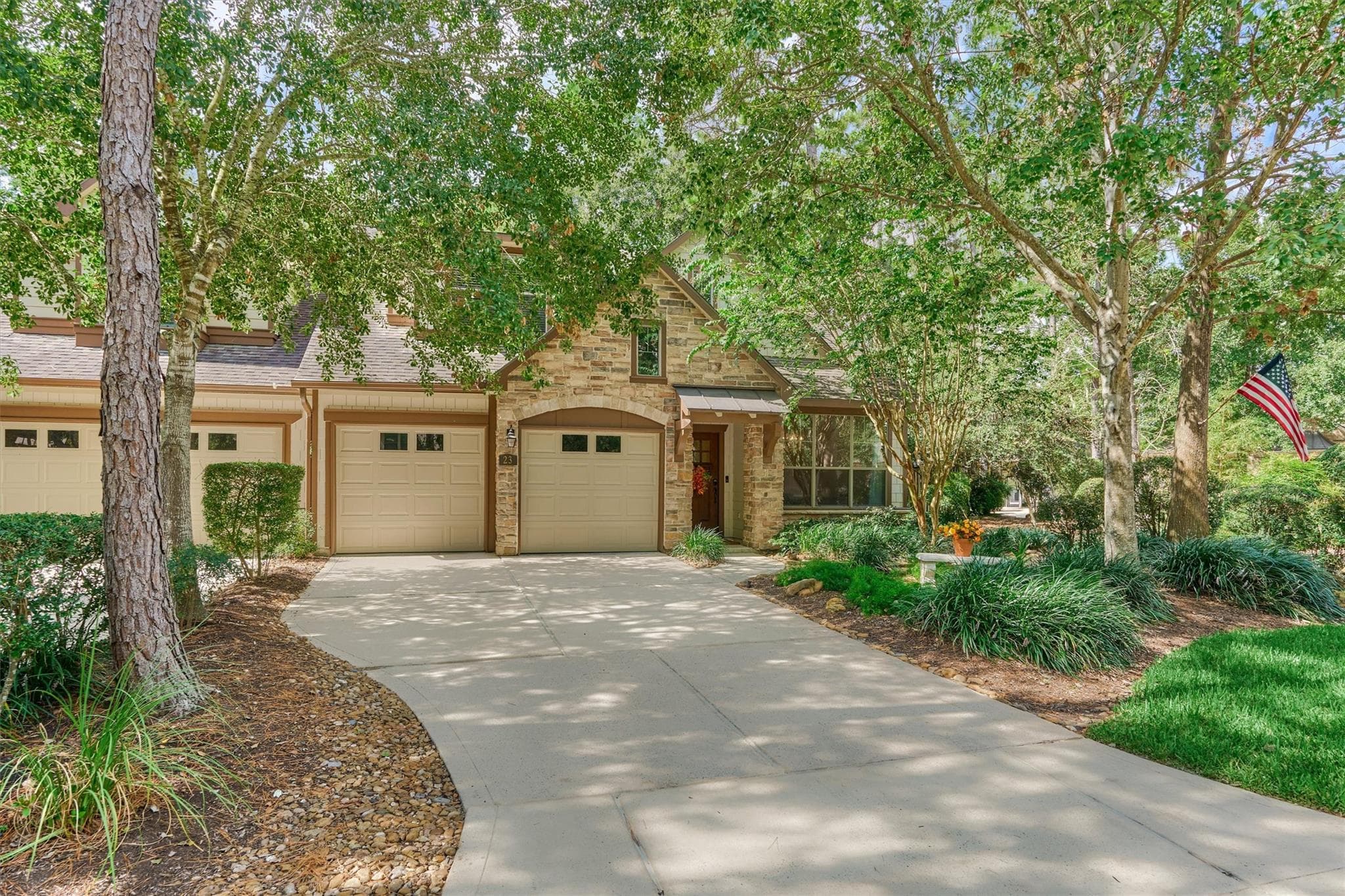 23 Douvaine Court