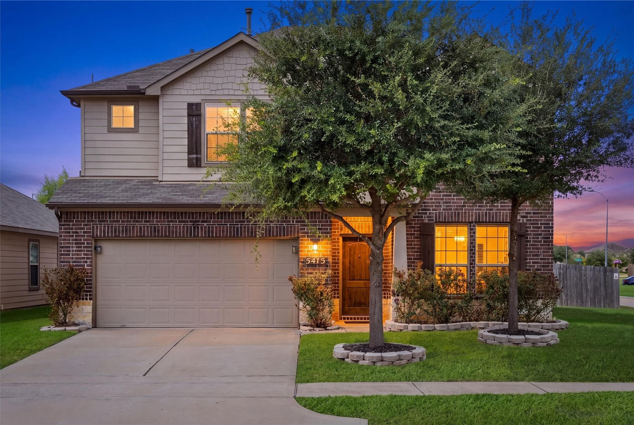 5415 Nero Lake Dr