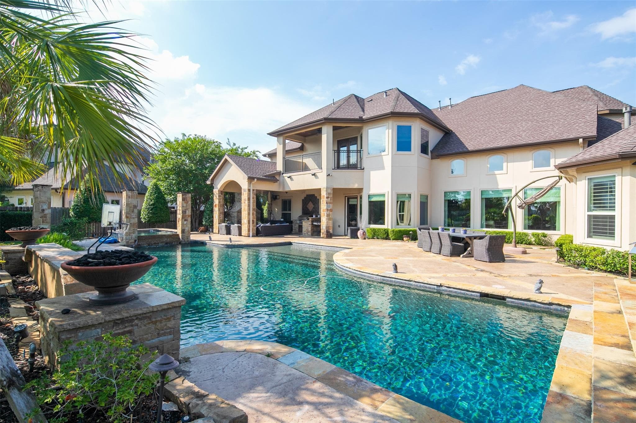 10506 Pebblecreek Crossing