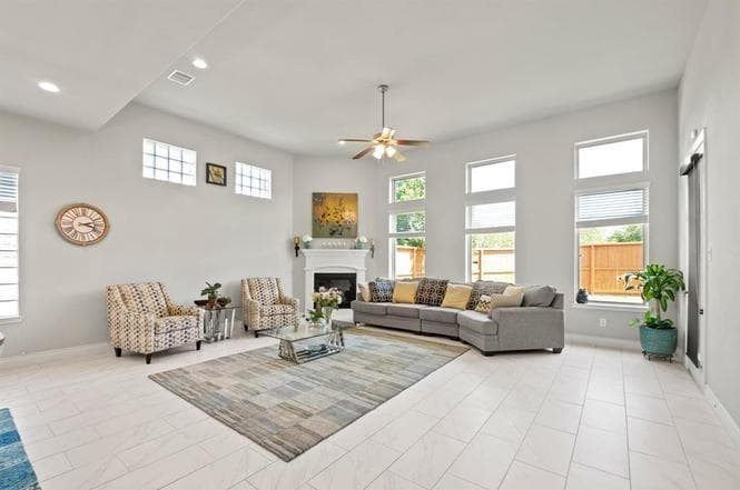 4911 Thunder Creek Lane