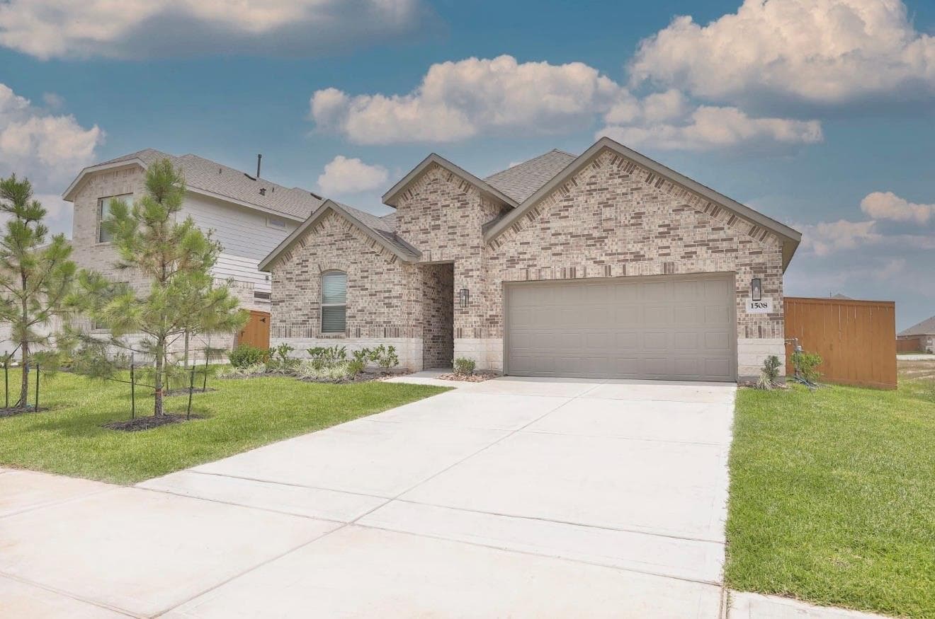 1508 Sunrise Gables Drive