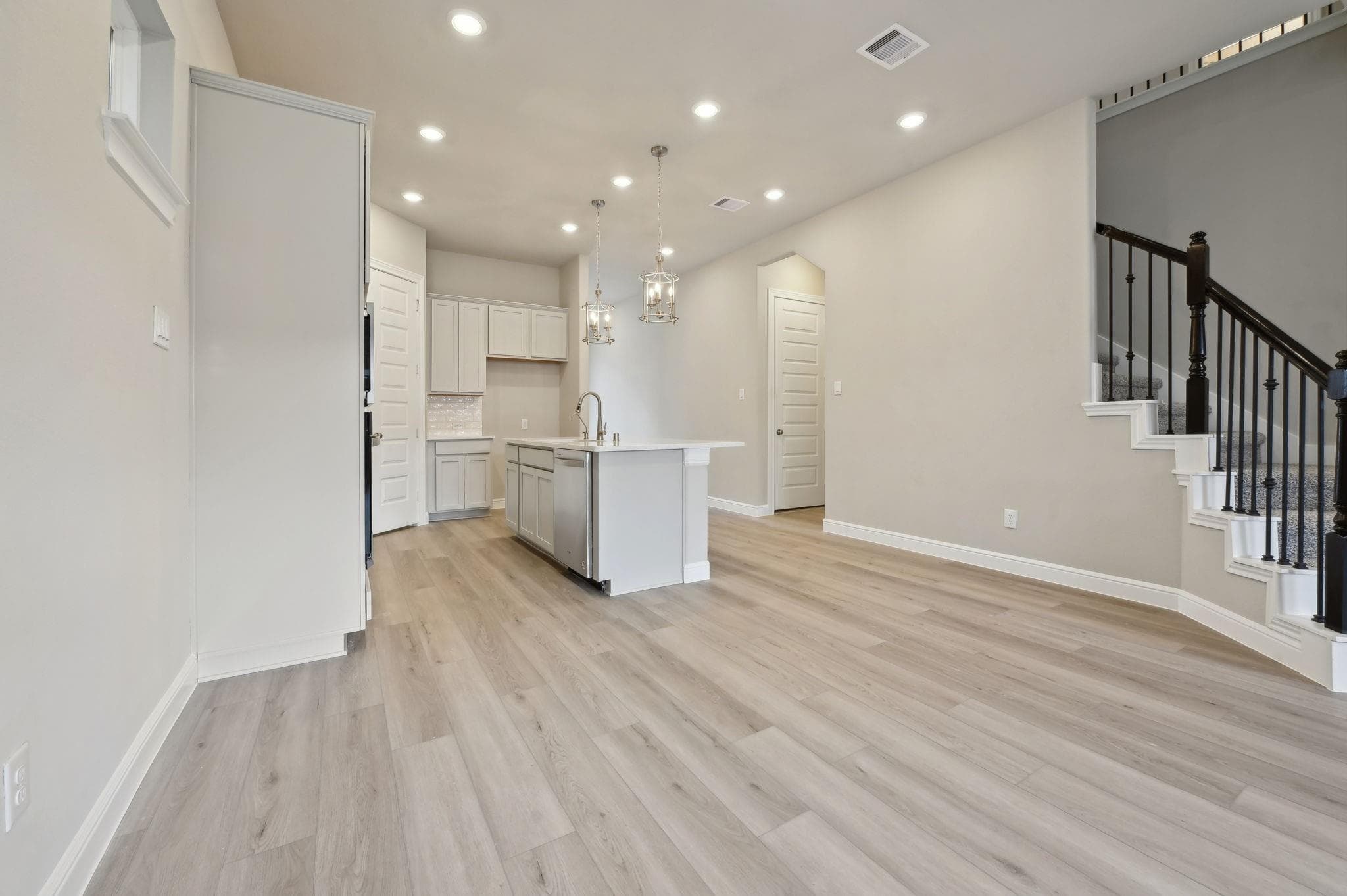 22659 Rice Flower Way