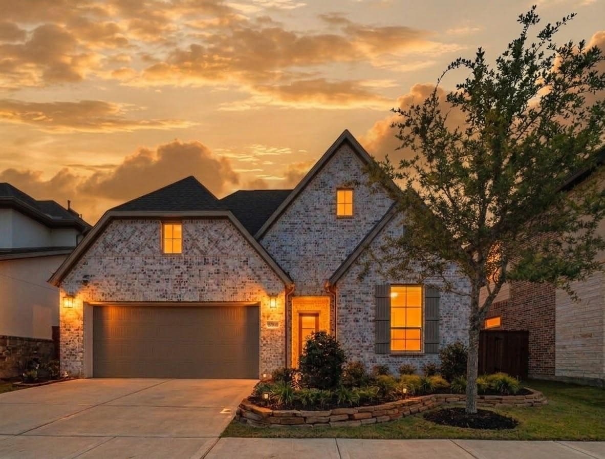 26014 Woods Bay Drive
