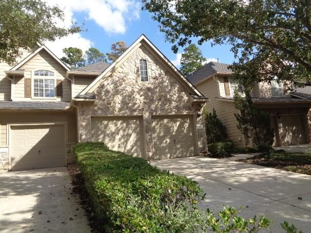 90 N Valley Oaks Circle