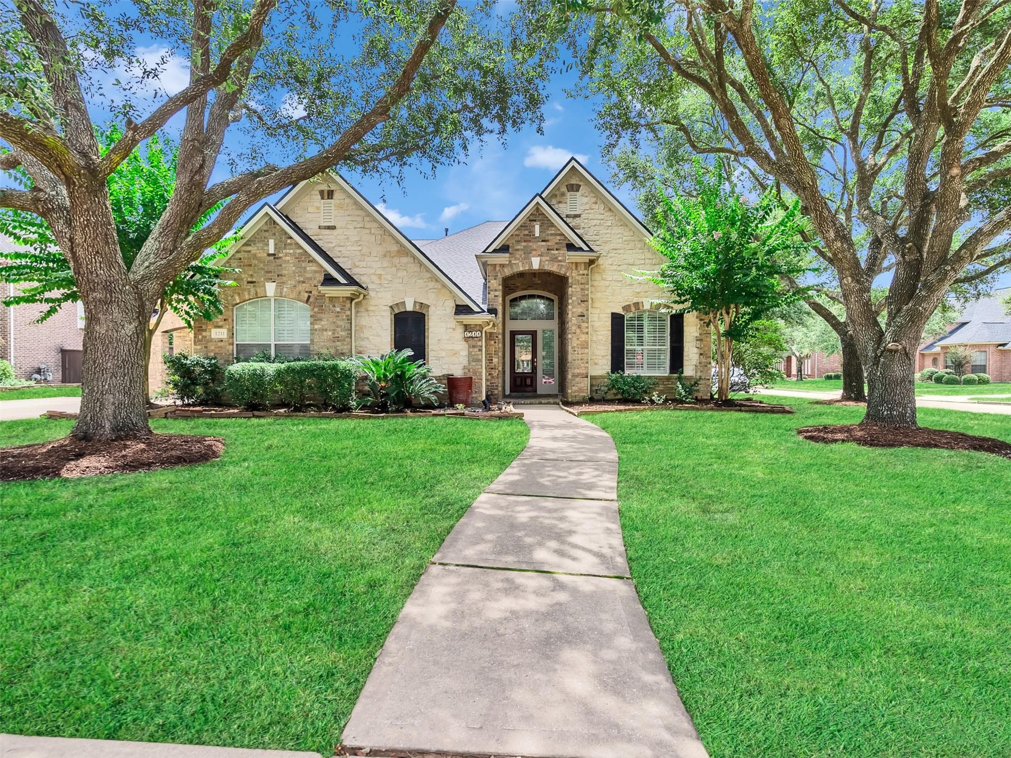 1211 Sterling Court