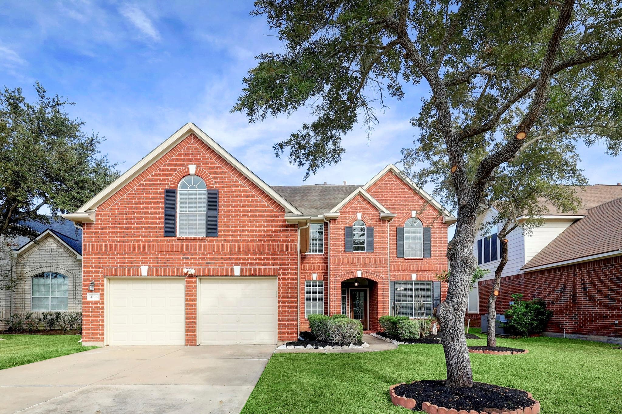 4615 Russett Lane