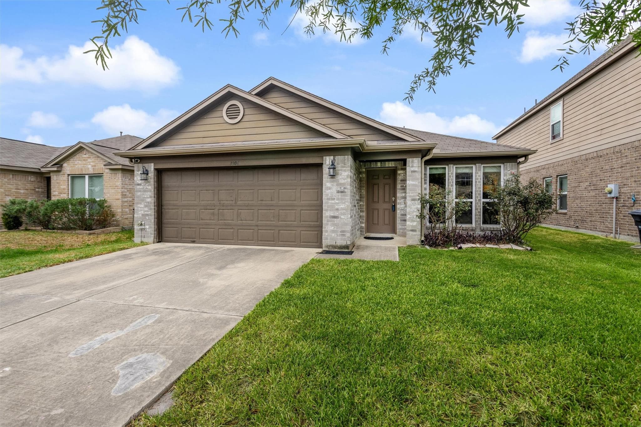 3306 View Valley Trail