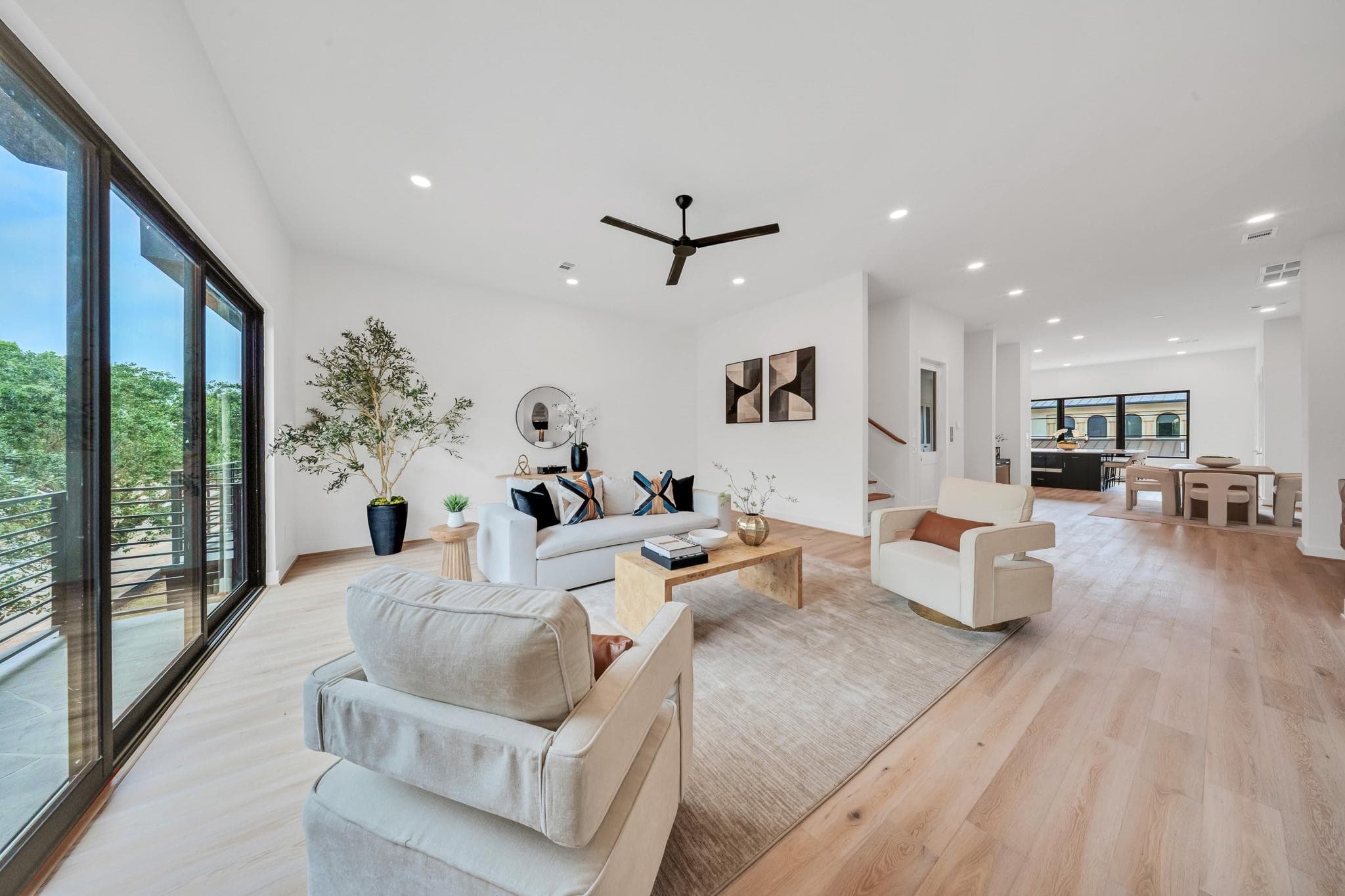 1135 Lake Pointe Parkway