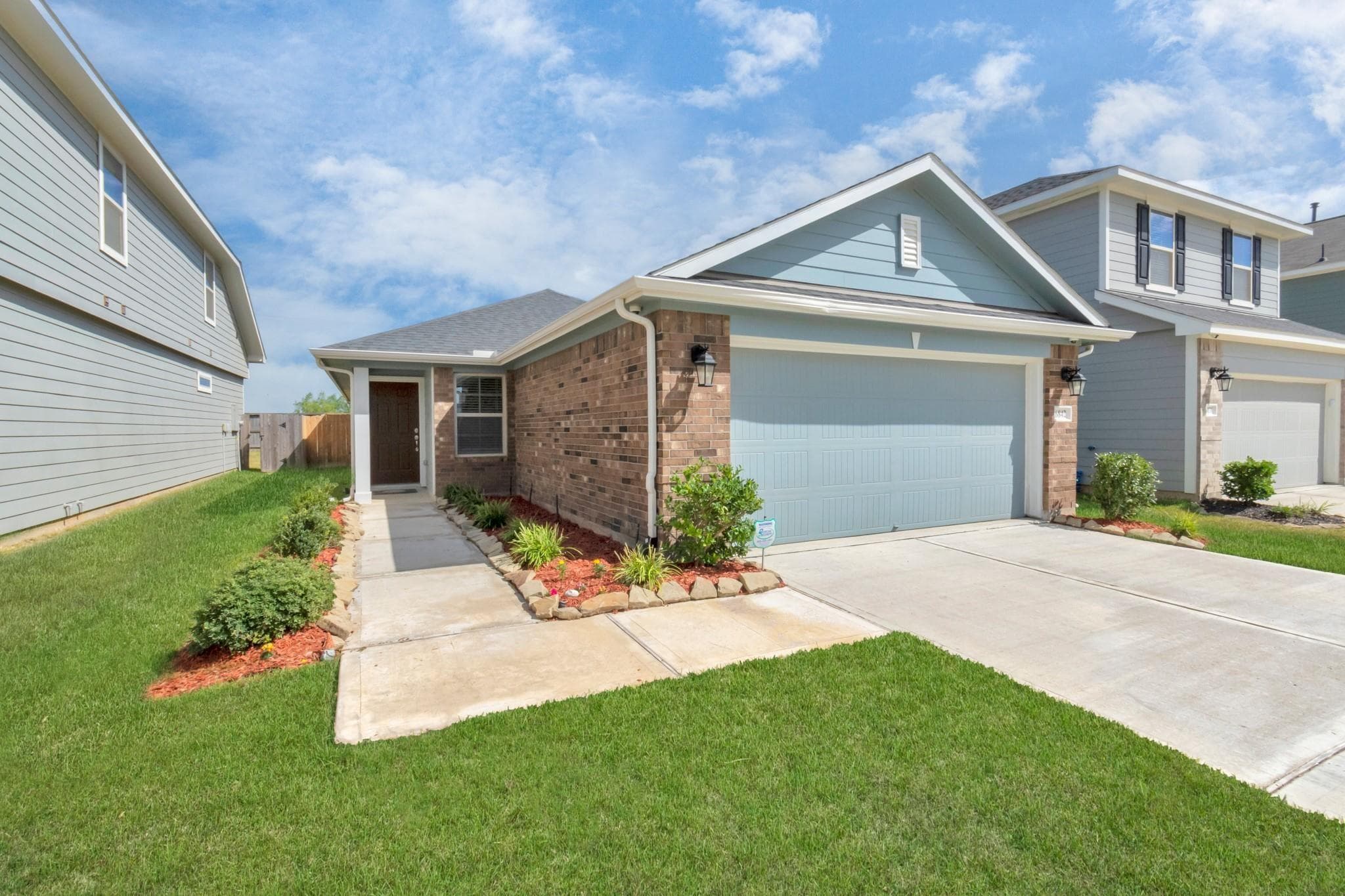 6842 Scarlet Sagebrush Street