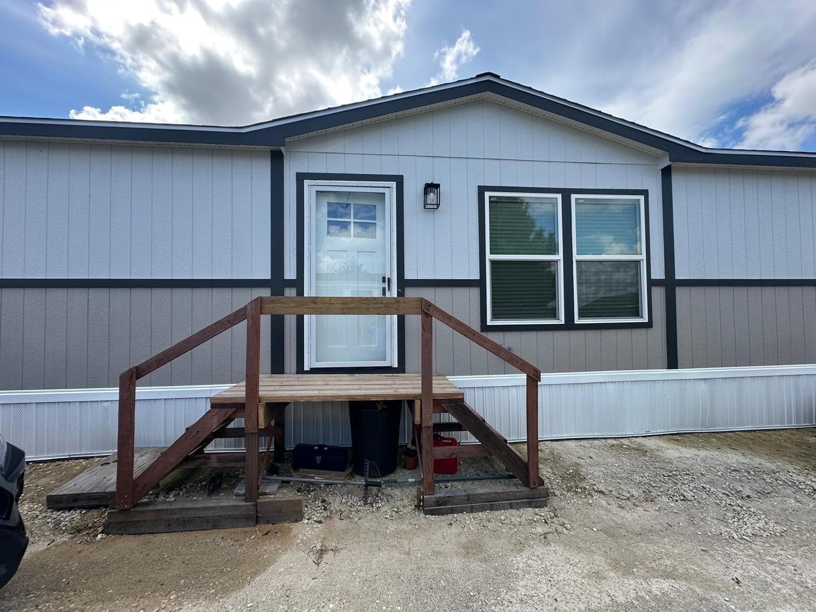 527 Road 5603