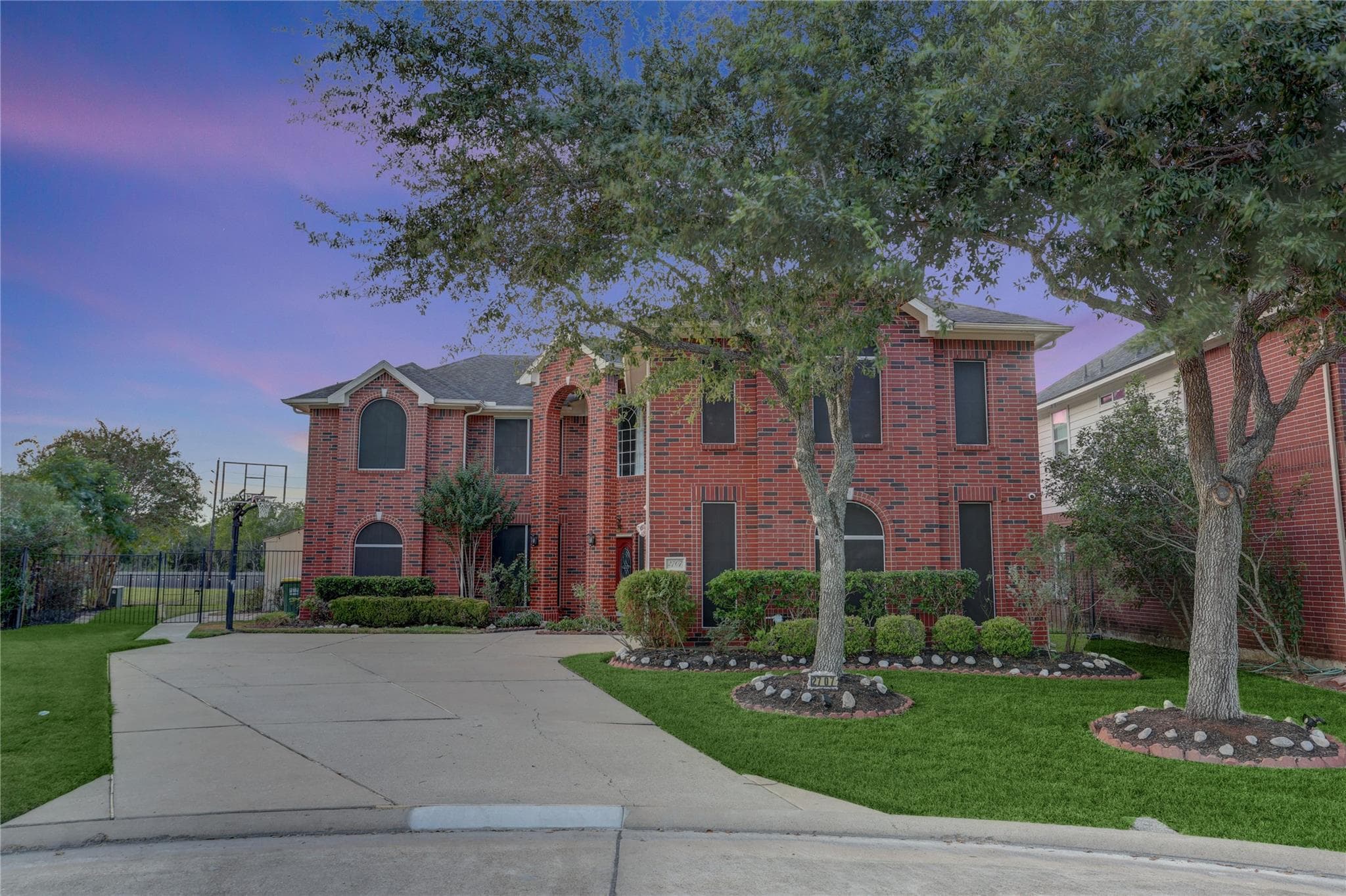 2707 Sterling Fields Drive