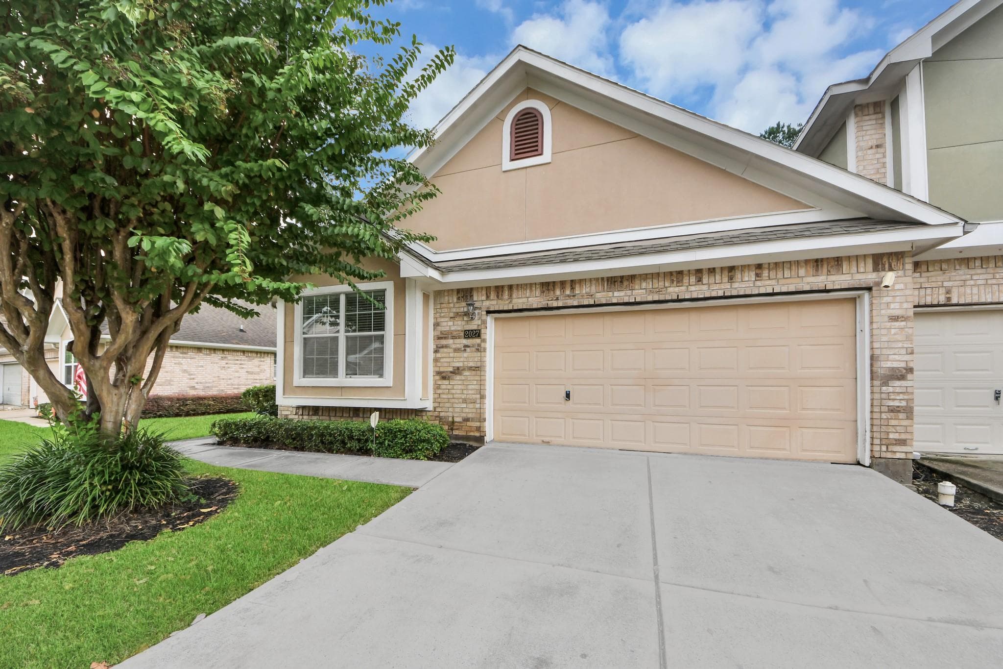 2027 Marchwood Manor Drive