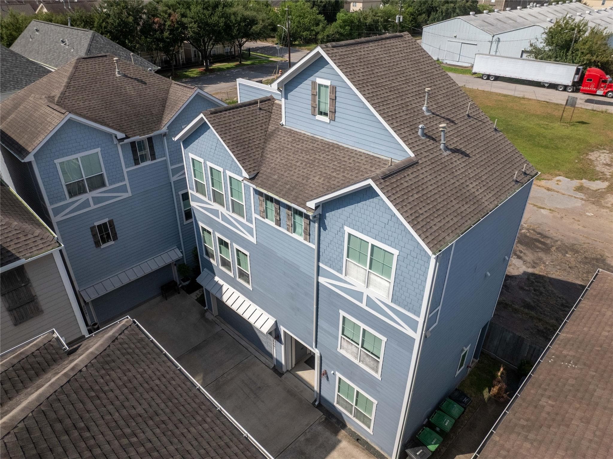 3009 Bell Street #B