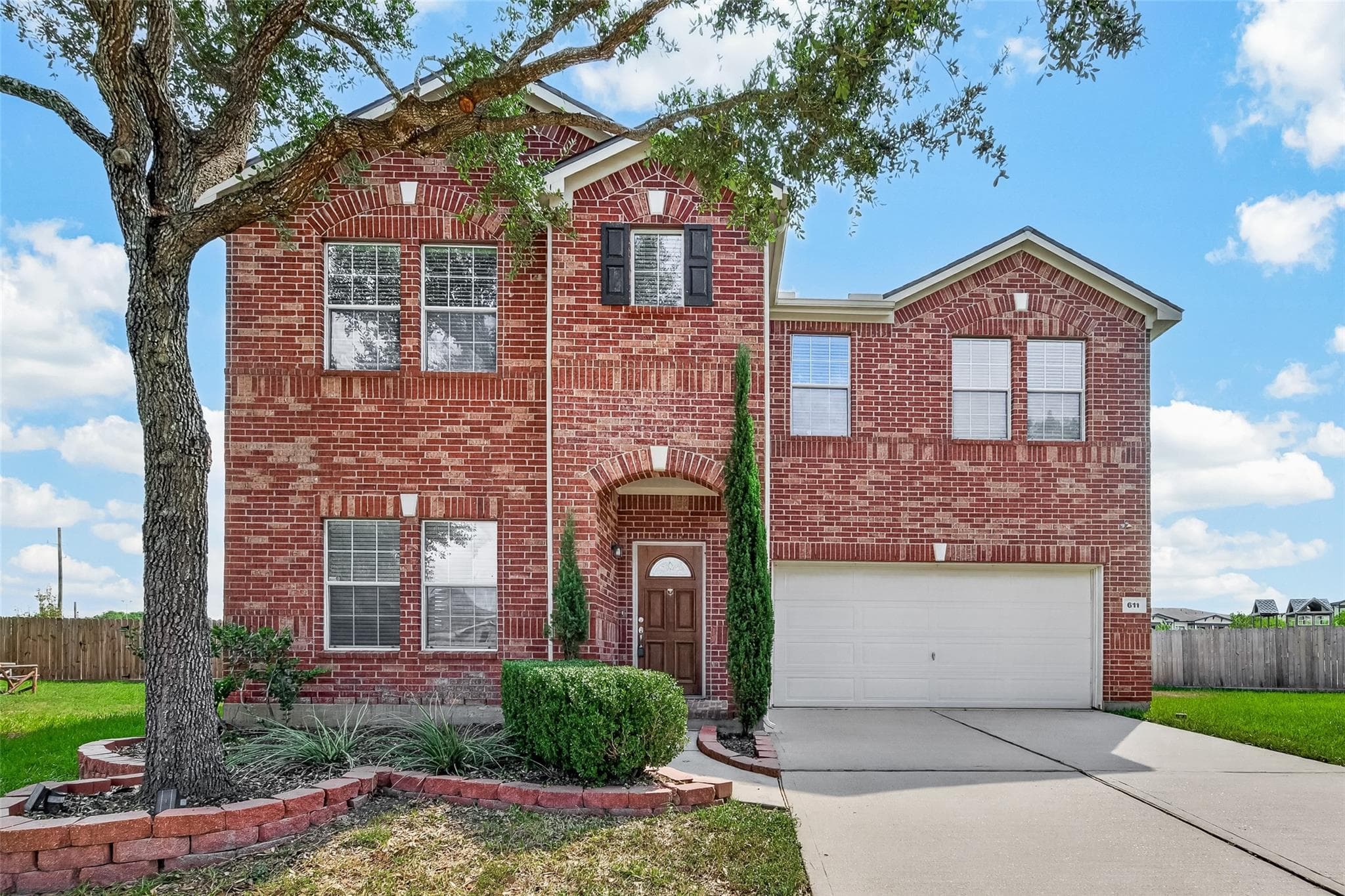 611 Blue Oasis Court