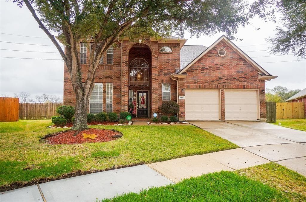 16531 Village View Trail