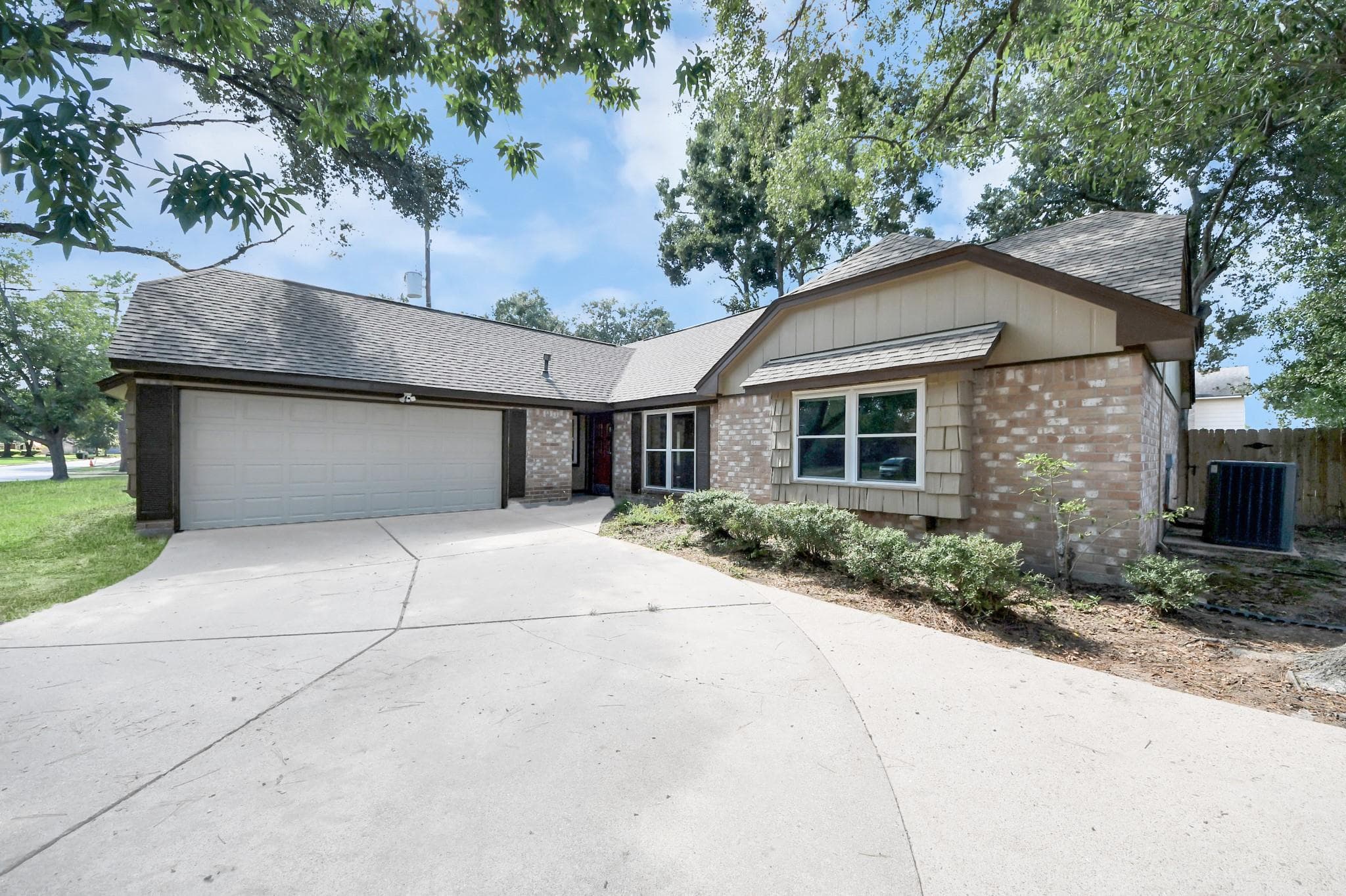 12907 Rolling Valley Drive