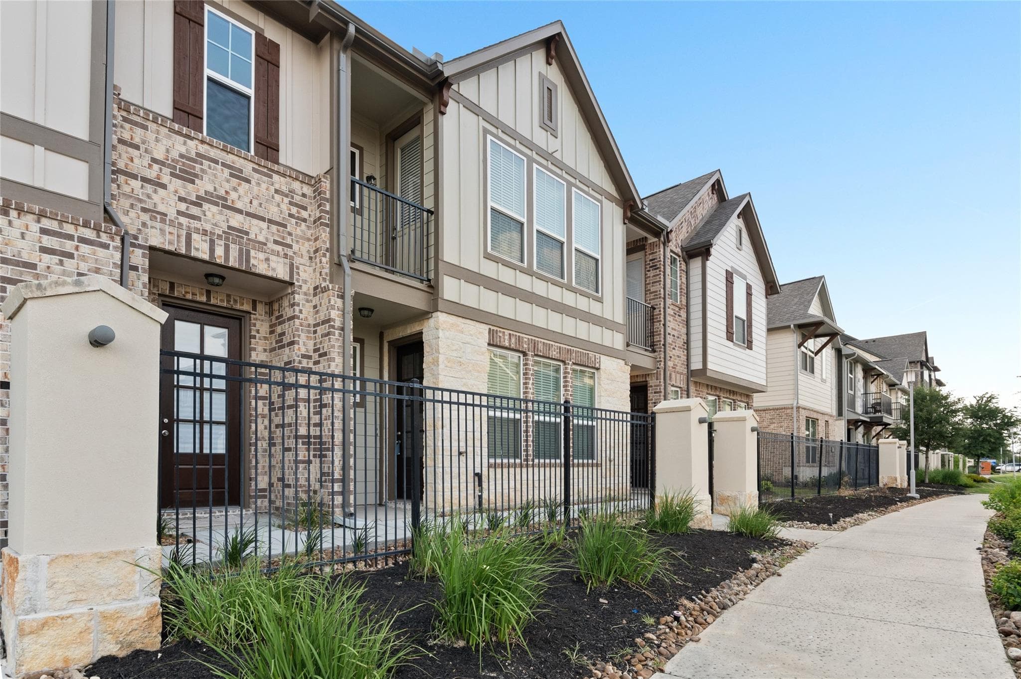9511 Towne Lake Parkway