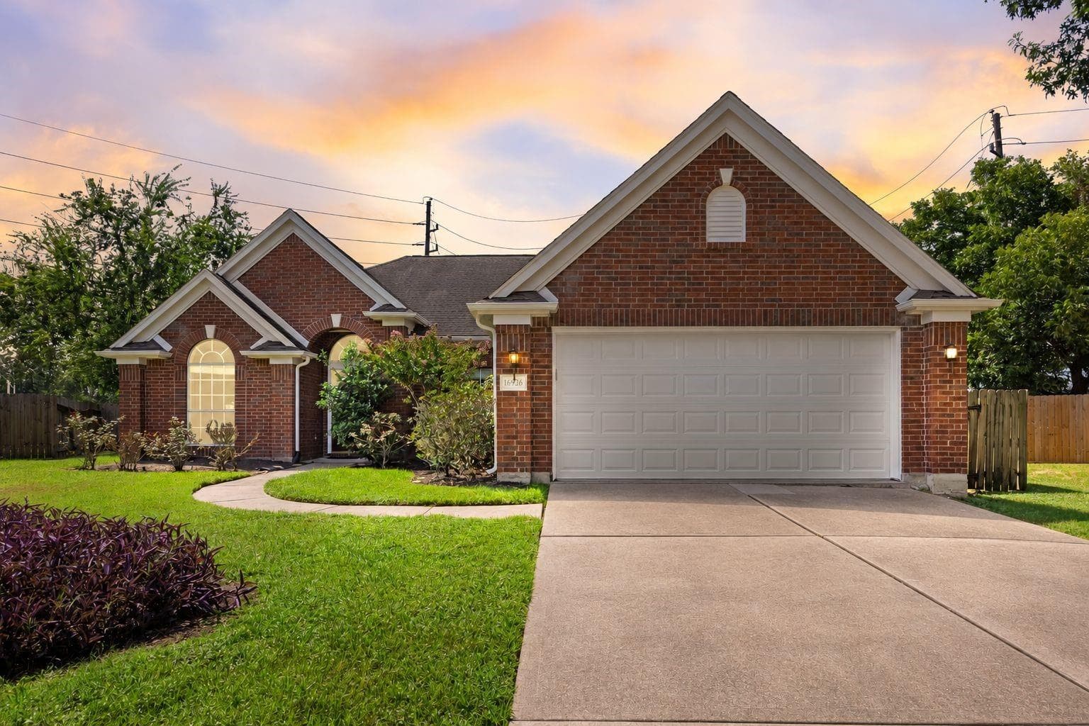 16926 Cobbler Crossing Drive