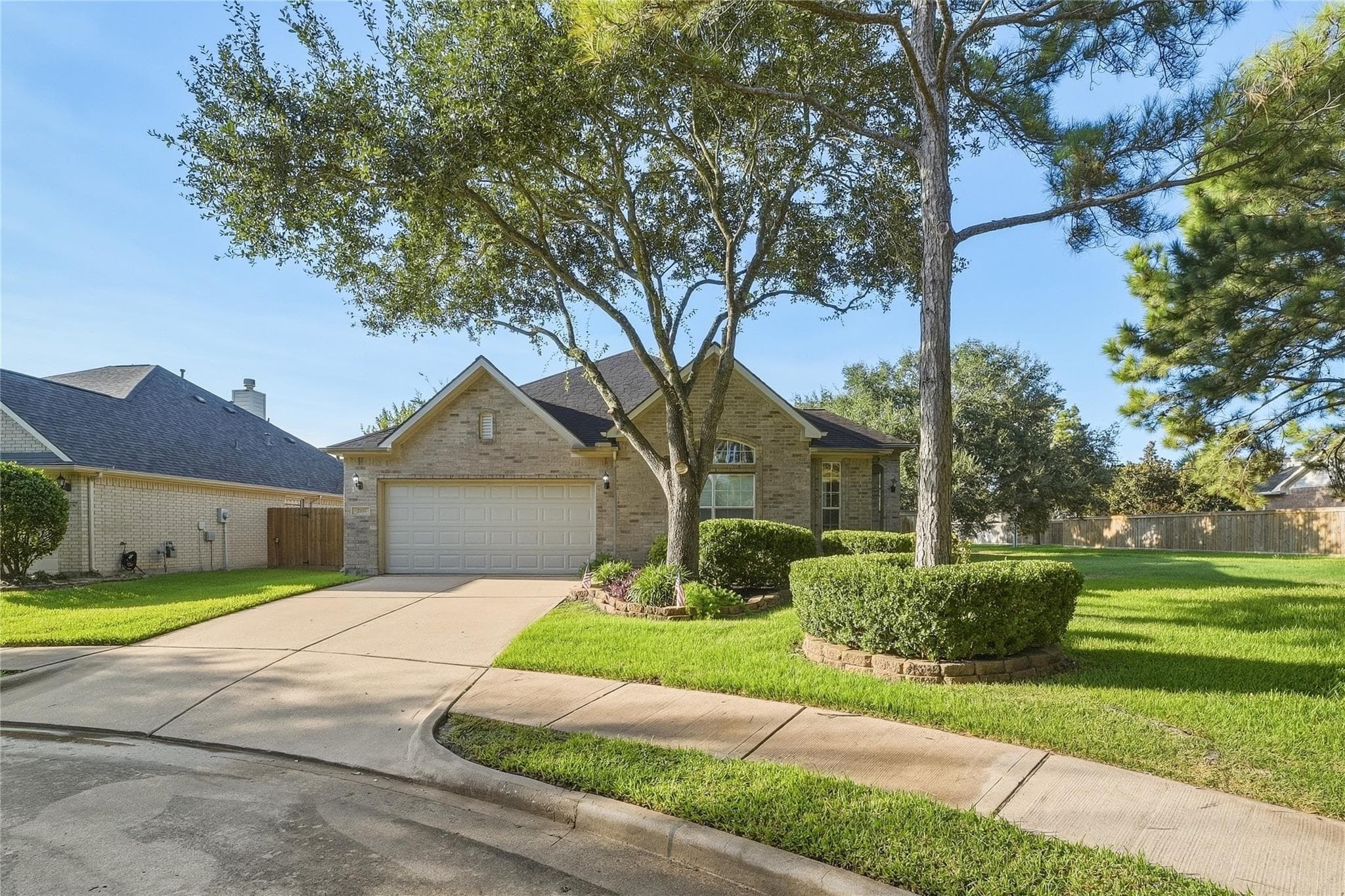 4702 Tremont Glen Lane
