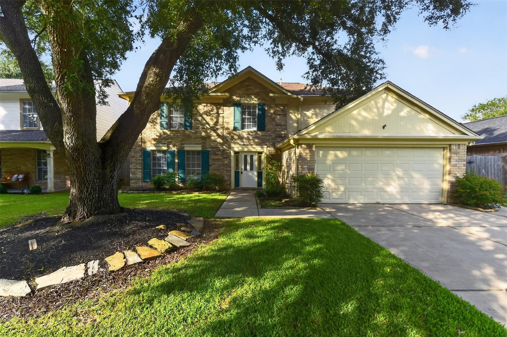 3423 Green Fields Drive