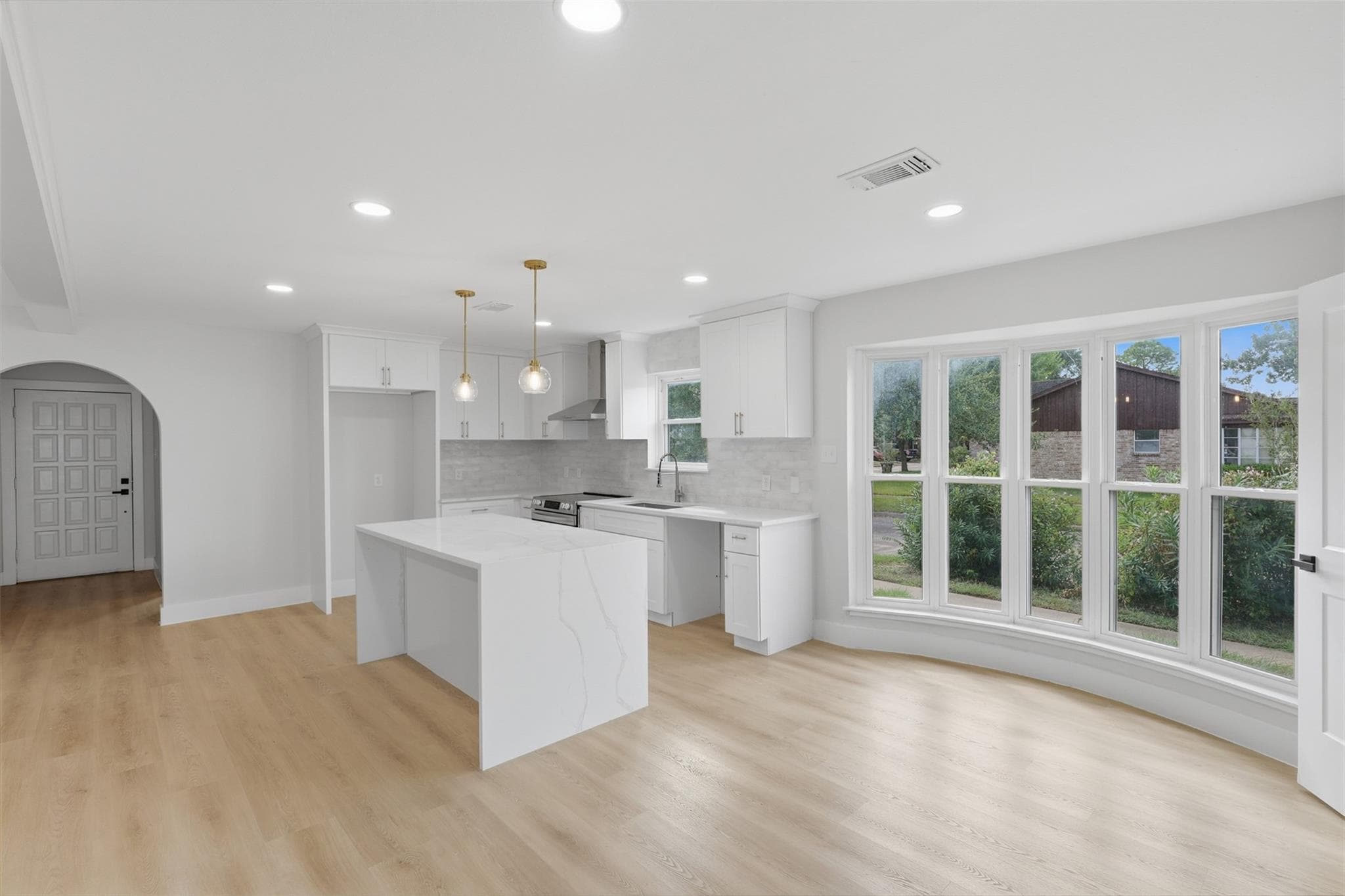 8114 Pella Drive