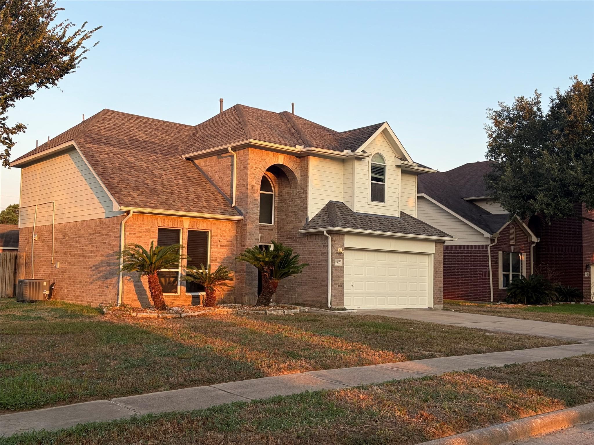 2807 Orchid Tree Lane