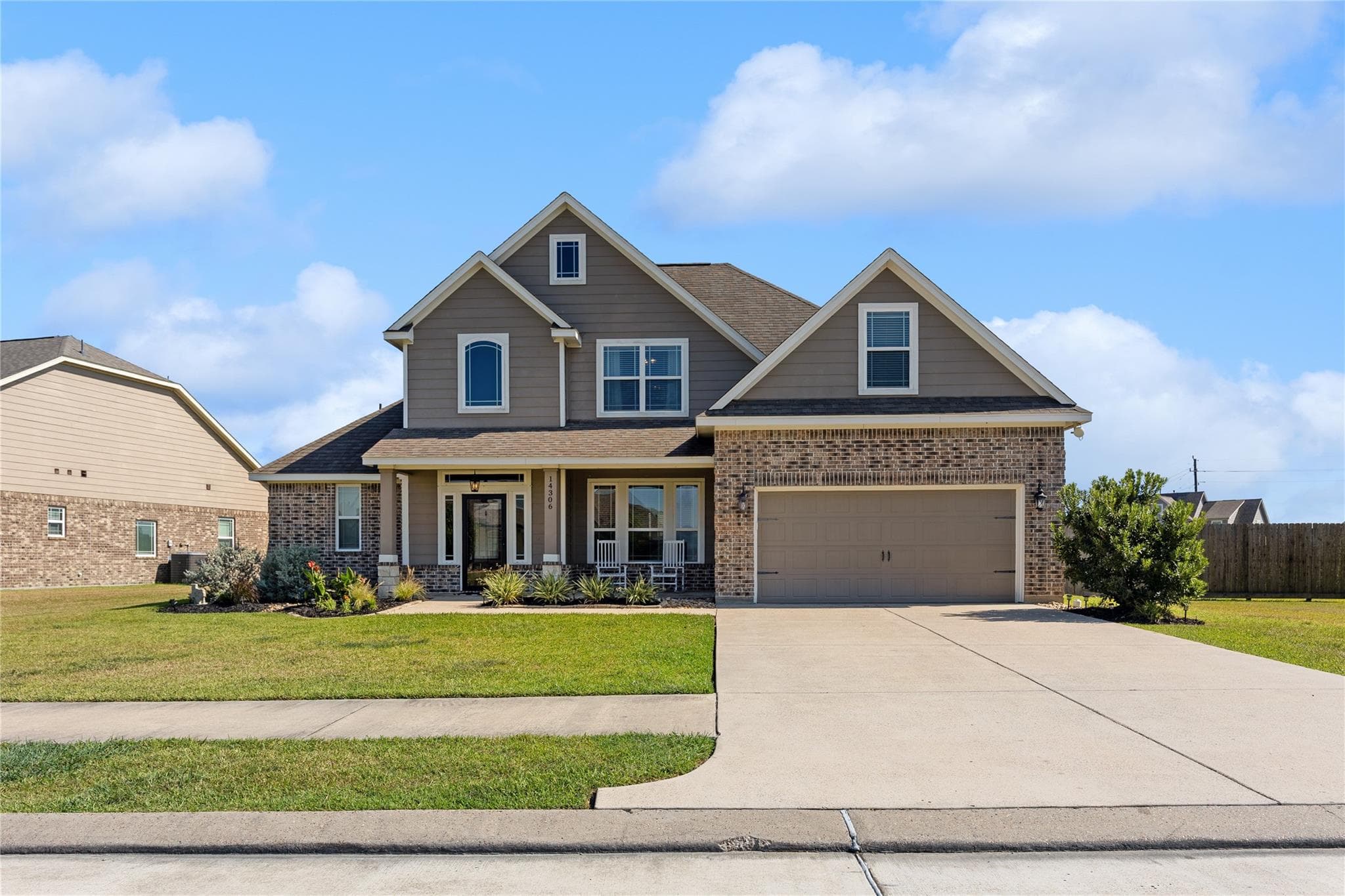 14306 Meadowlands Drive
