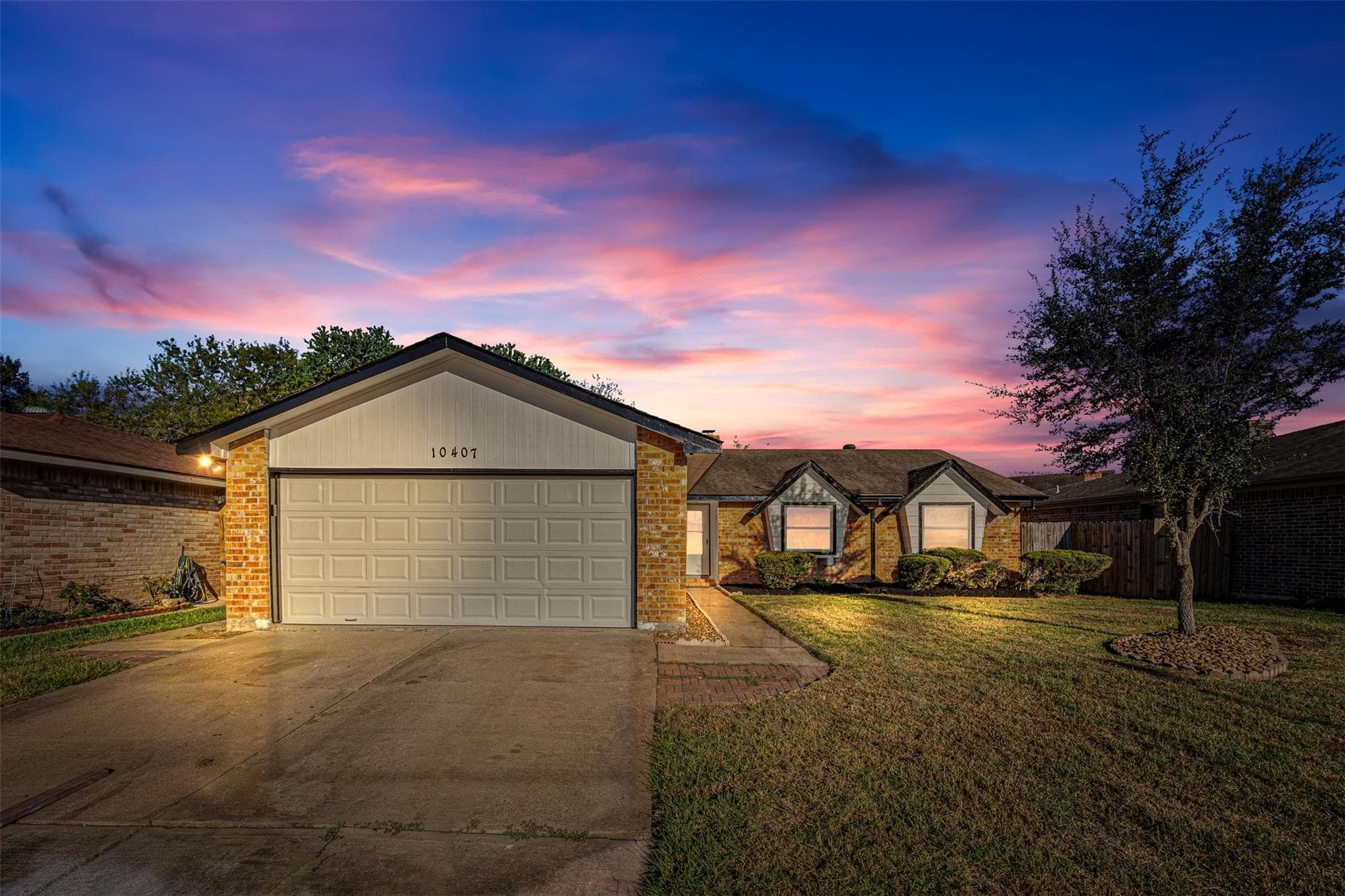 10407 Townhall Lane