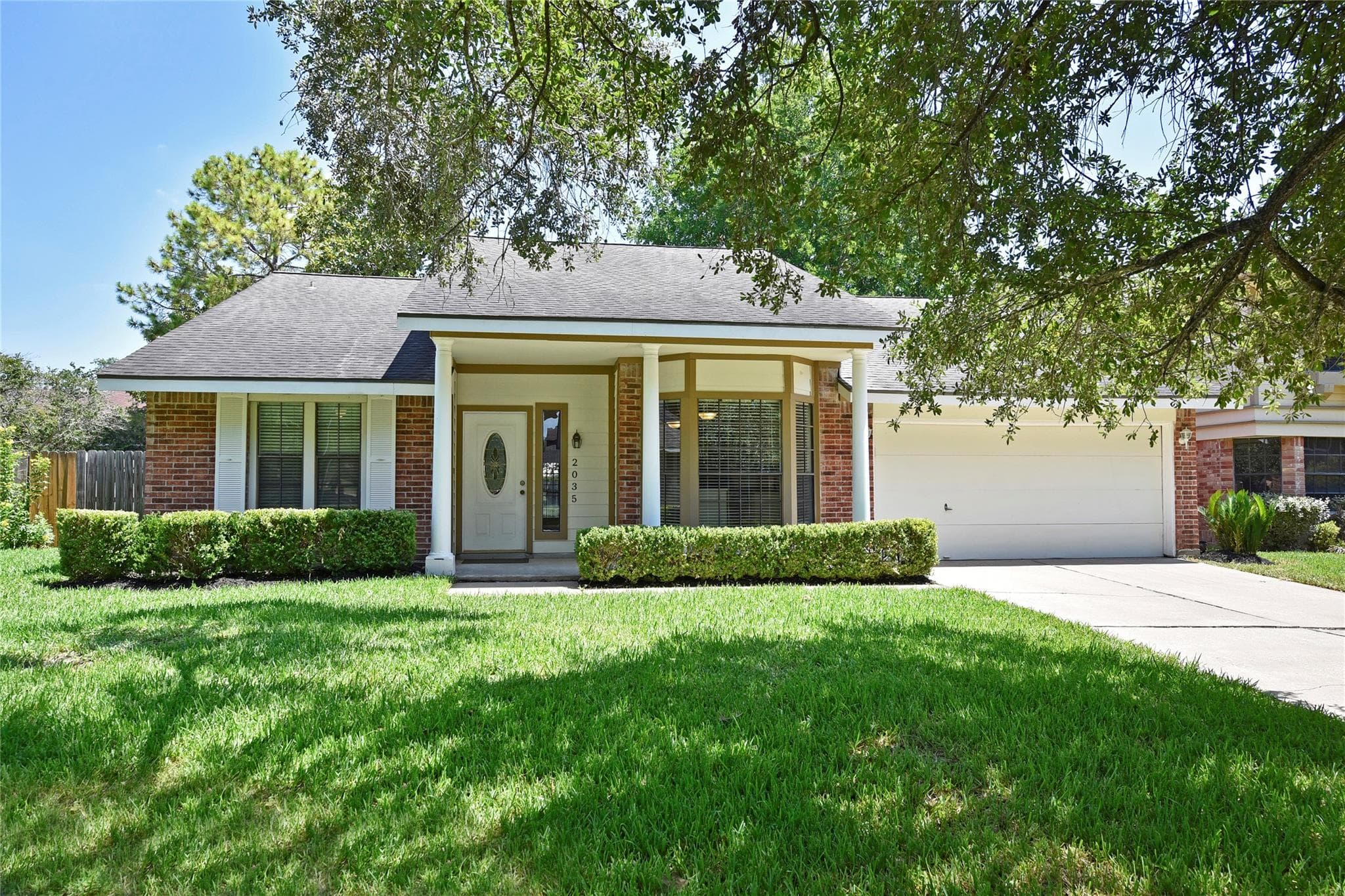 2035 Shorewood Lane