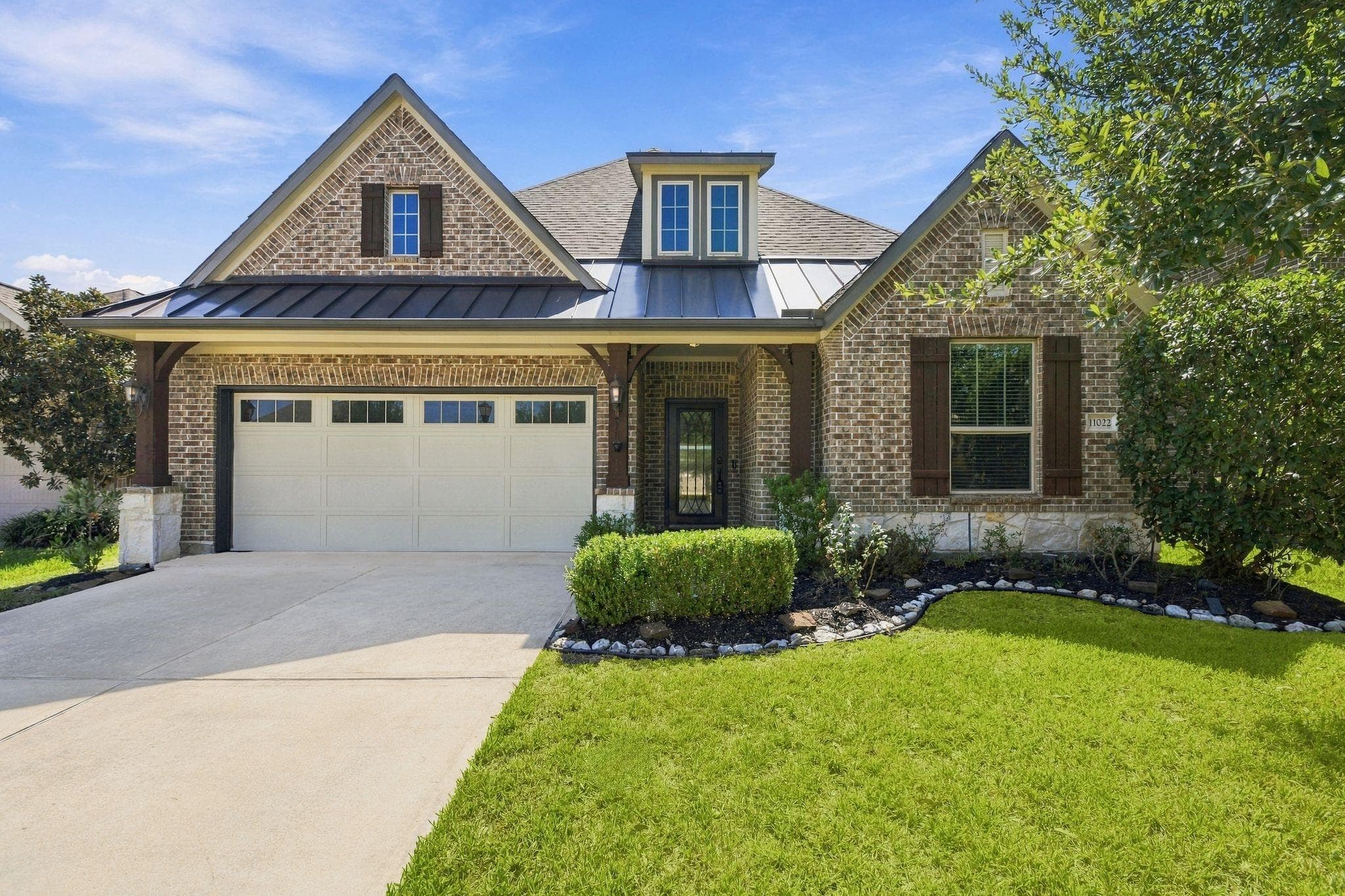 11022 Sarah Bluff Lane