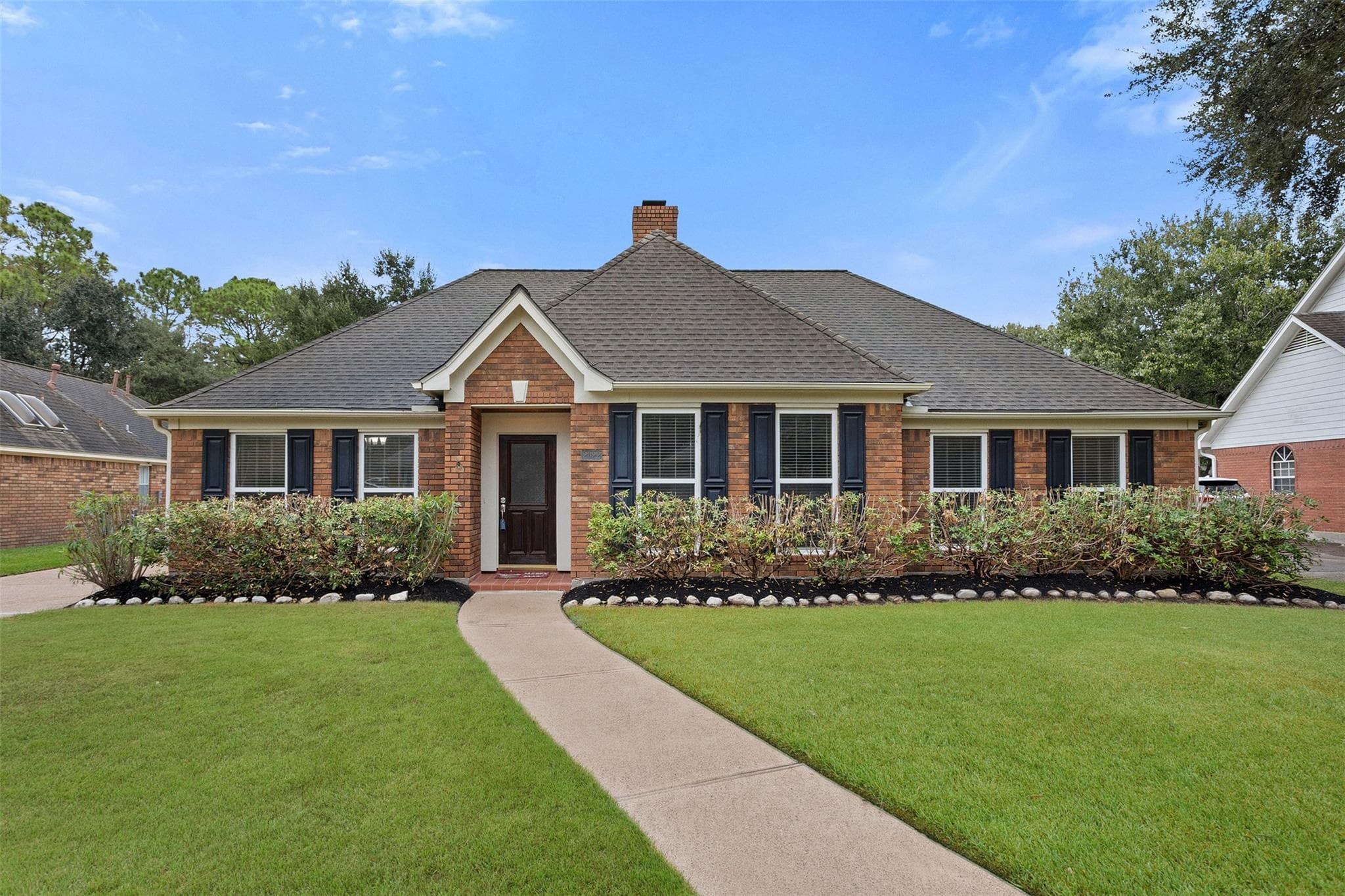 2022 Hillside Oak Lane
