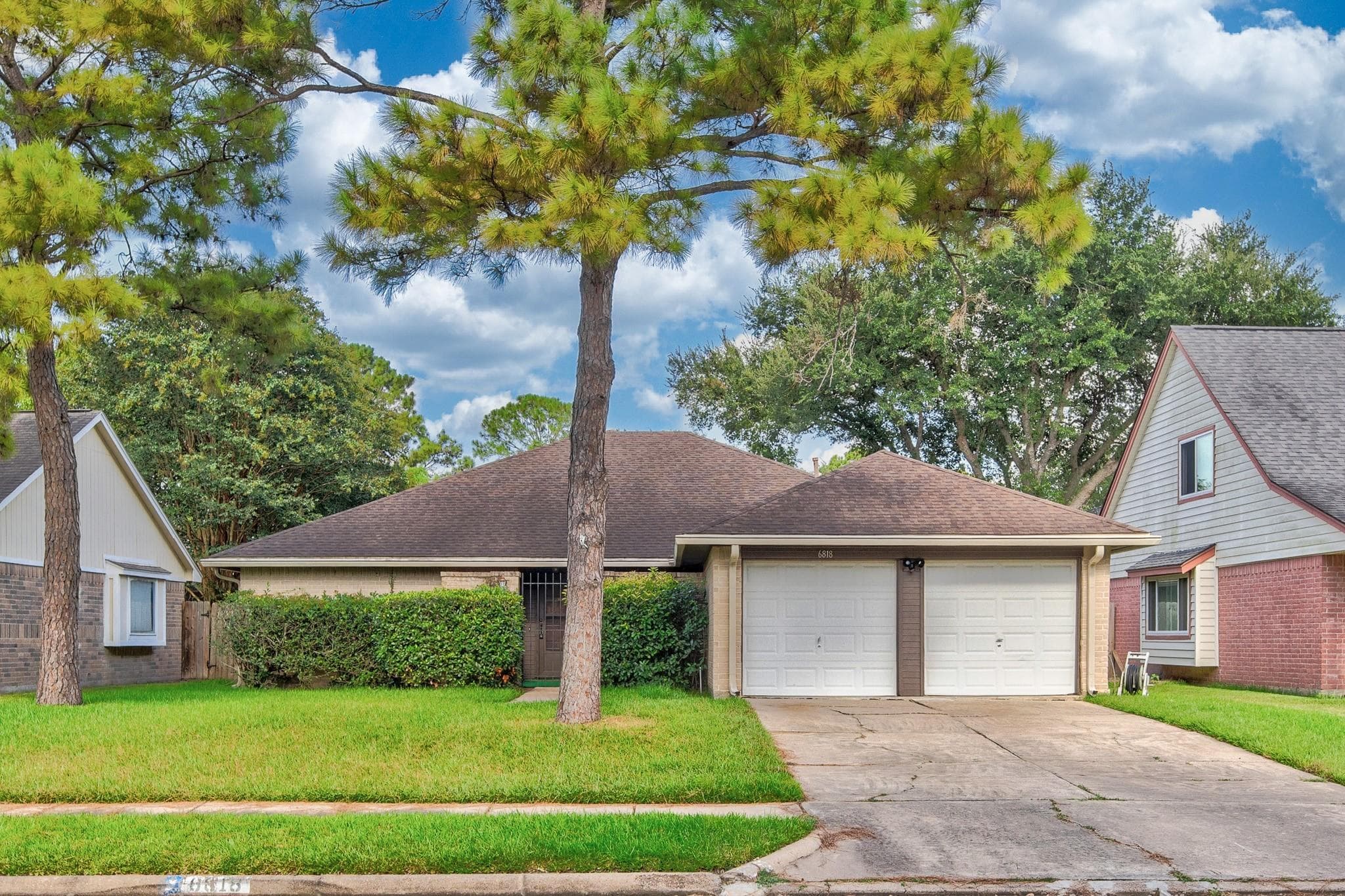 6818 Brockington Drive