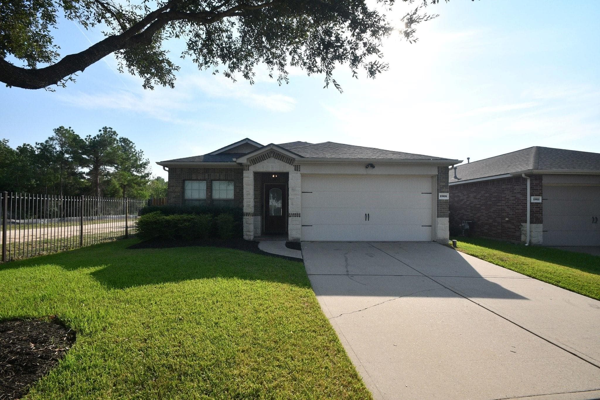 23926 N Newport Bend Circle