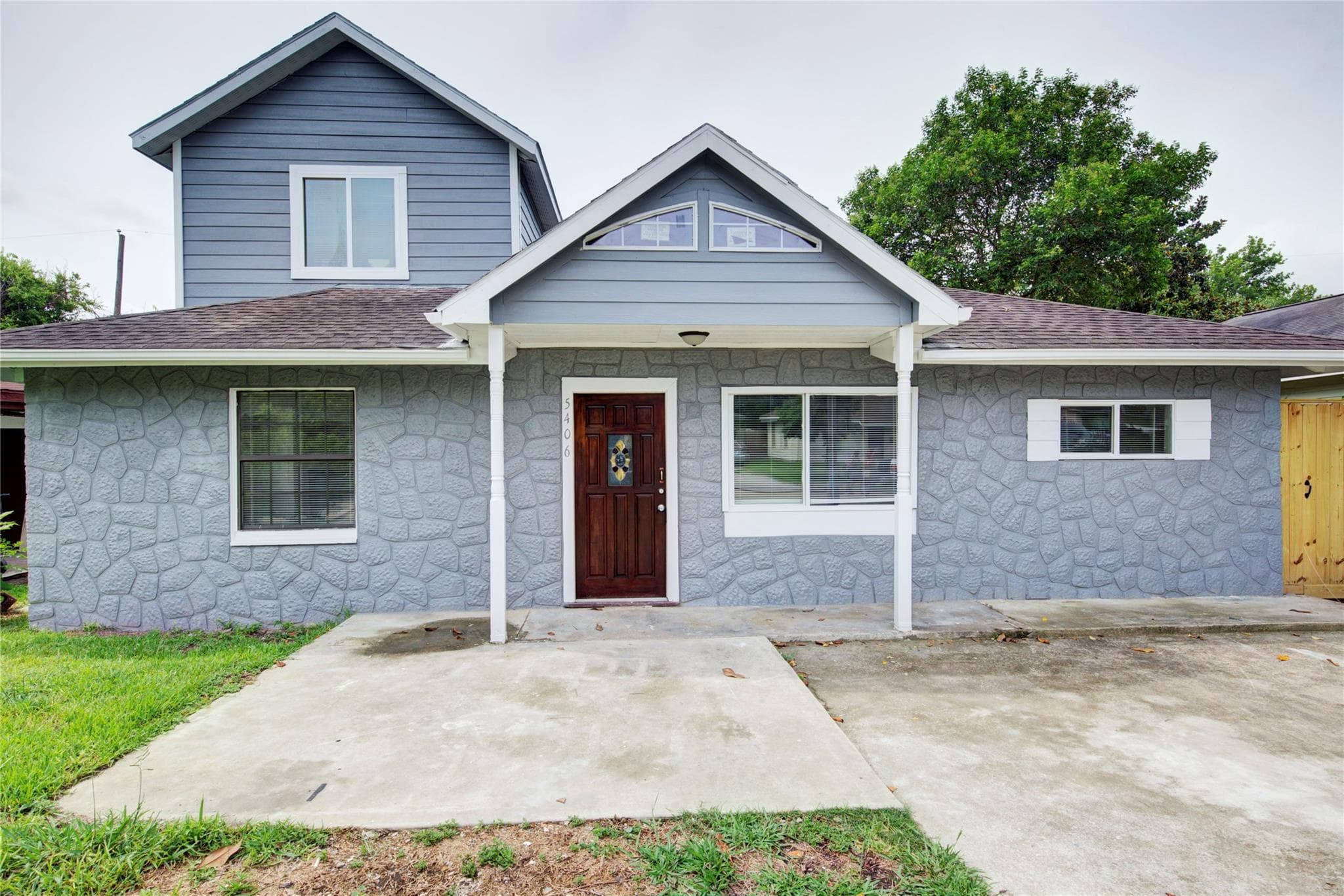 5406 Bataan Road