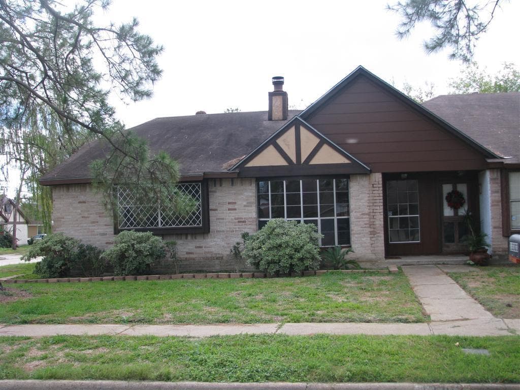 13303 Bassford Drive