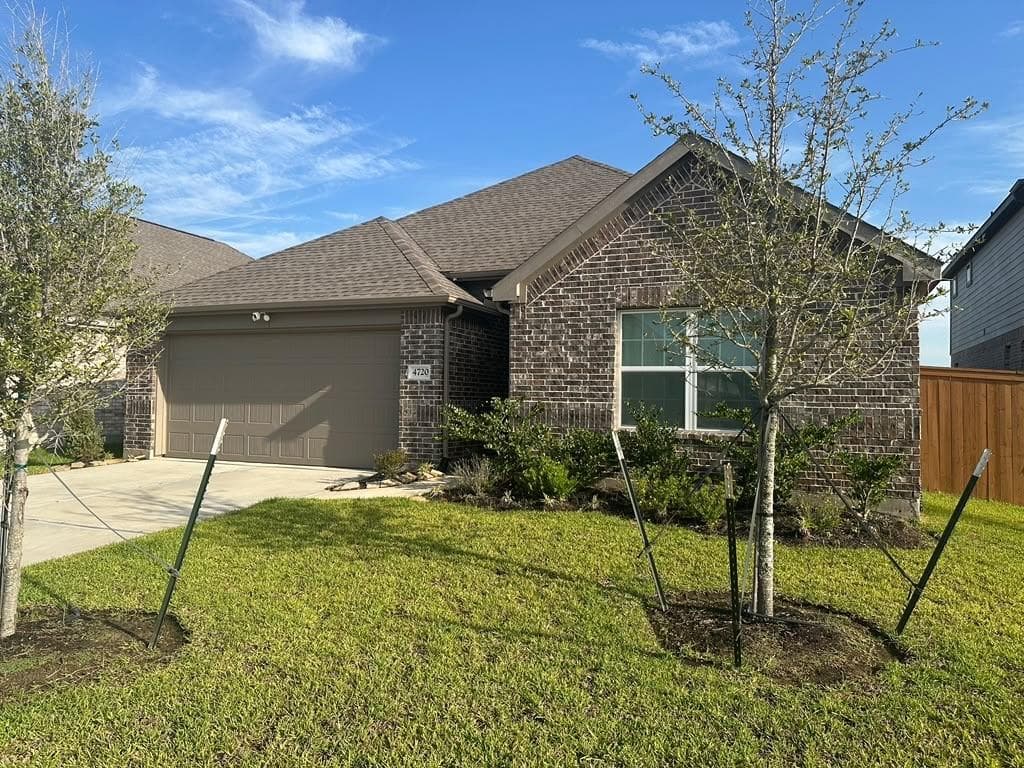 4720 Peony Green Drive