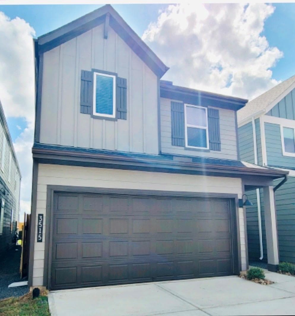 3515 Blackbird Lane