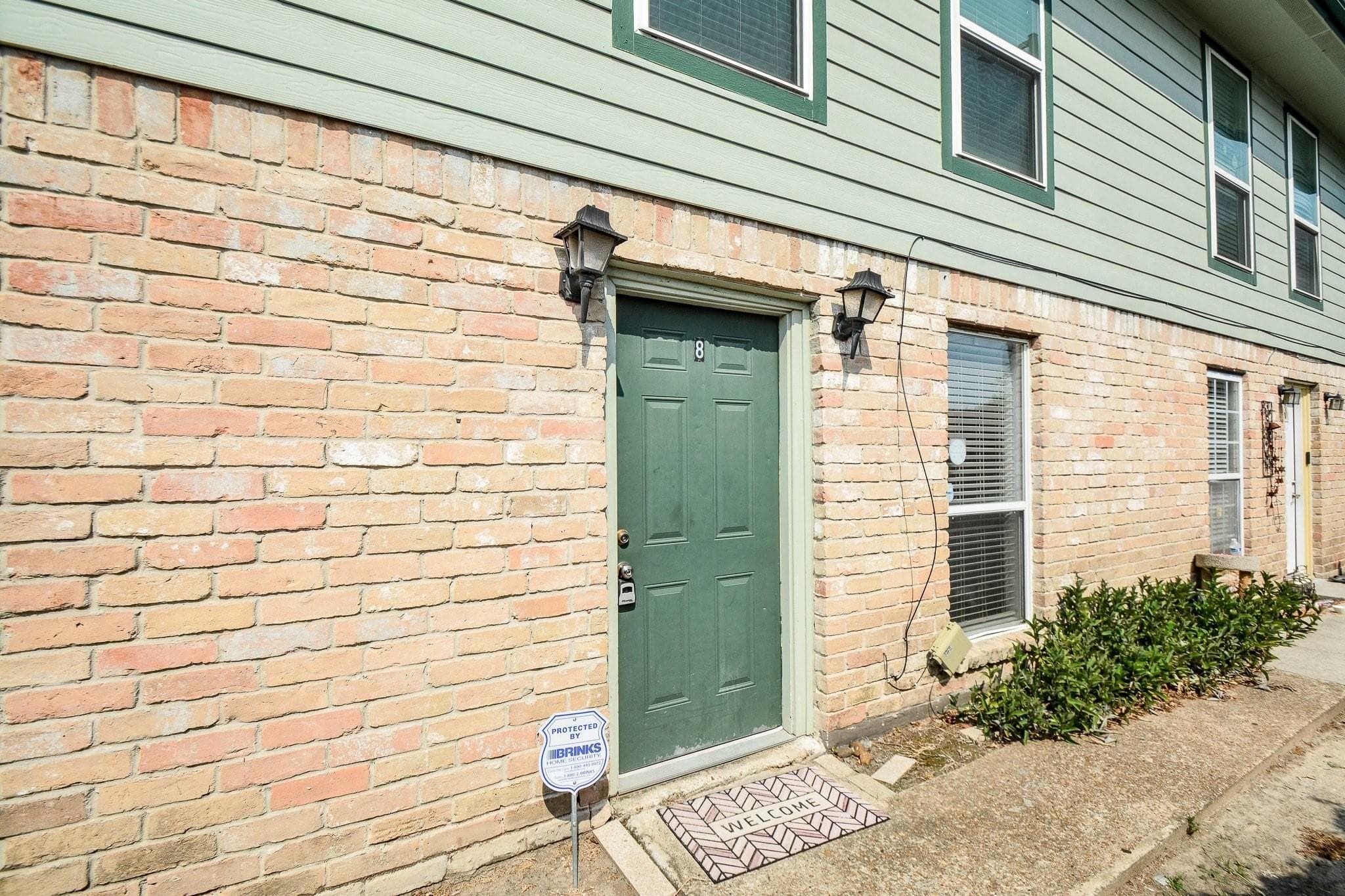 1116 Murrayhill Drive #8