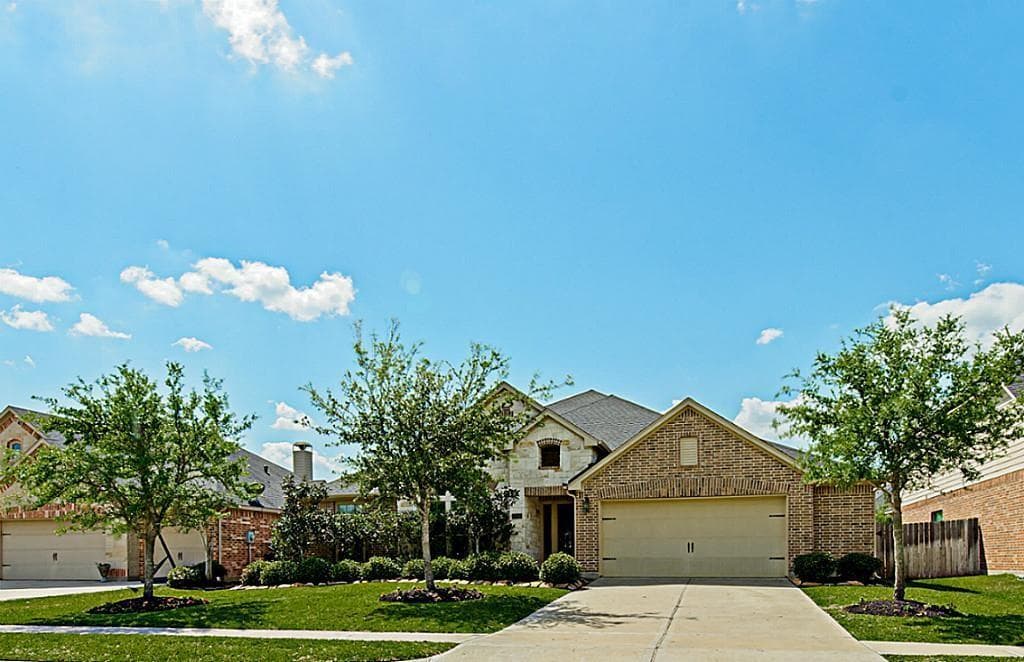 2930 Pheobe Trace