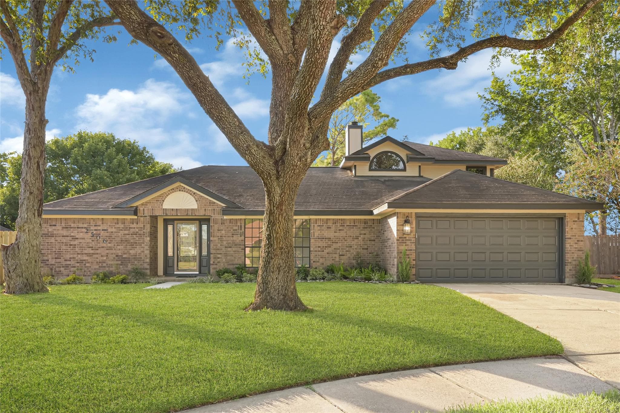 2506 Walnut Grove Court