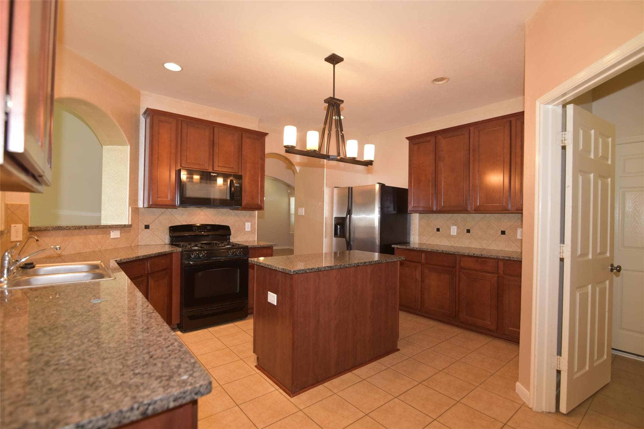 7927 Cardinal Landing Lane