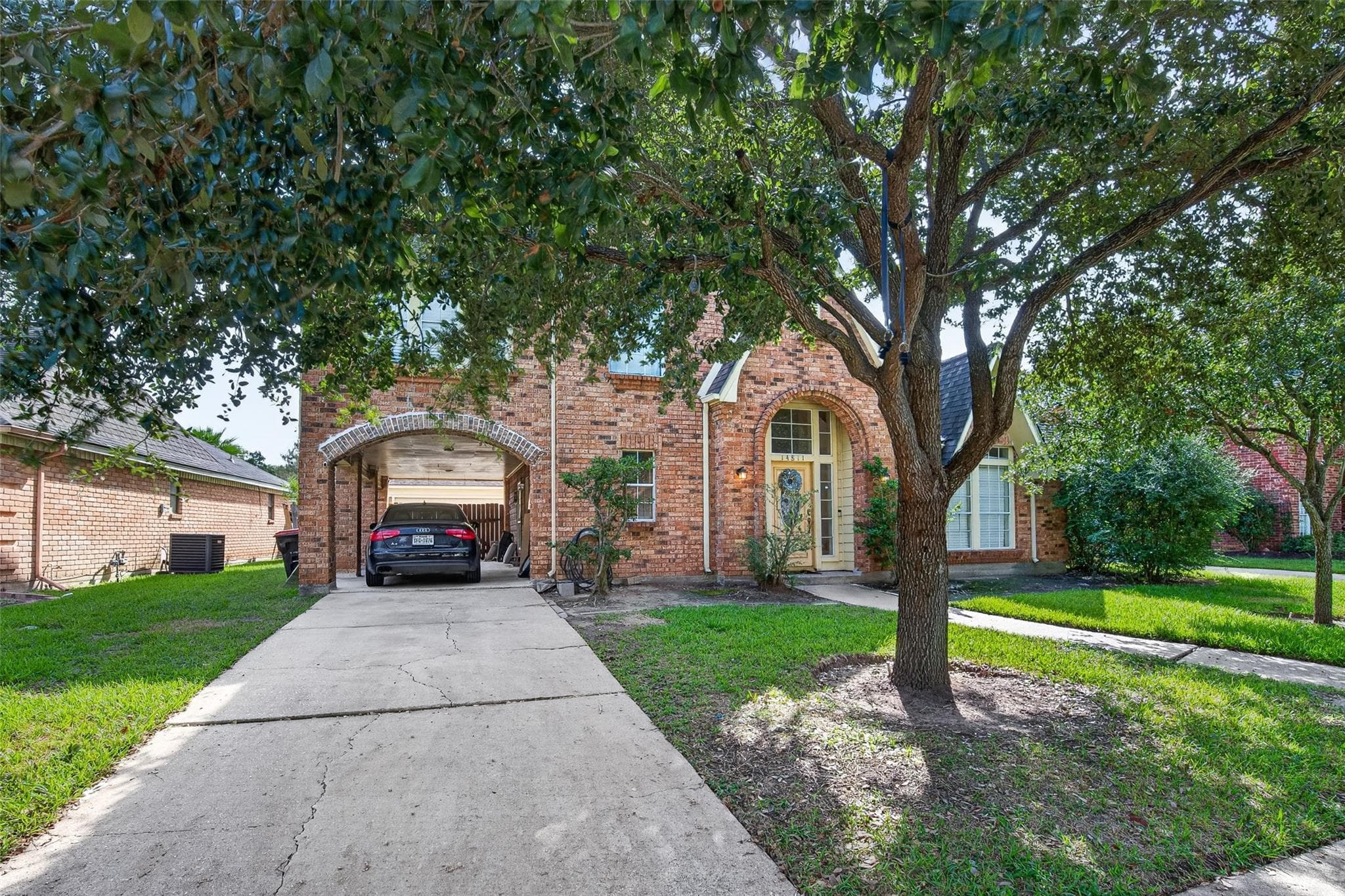 14811 Charlmont Drive