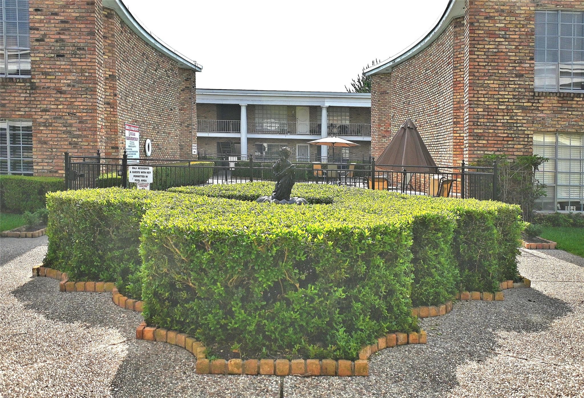 2101 Fountain View Drive #38C