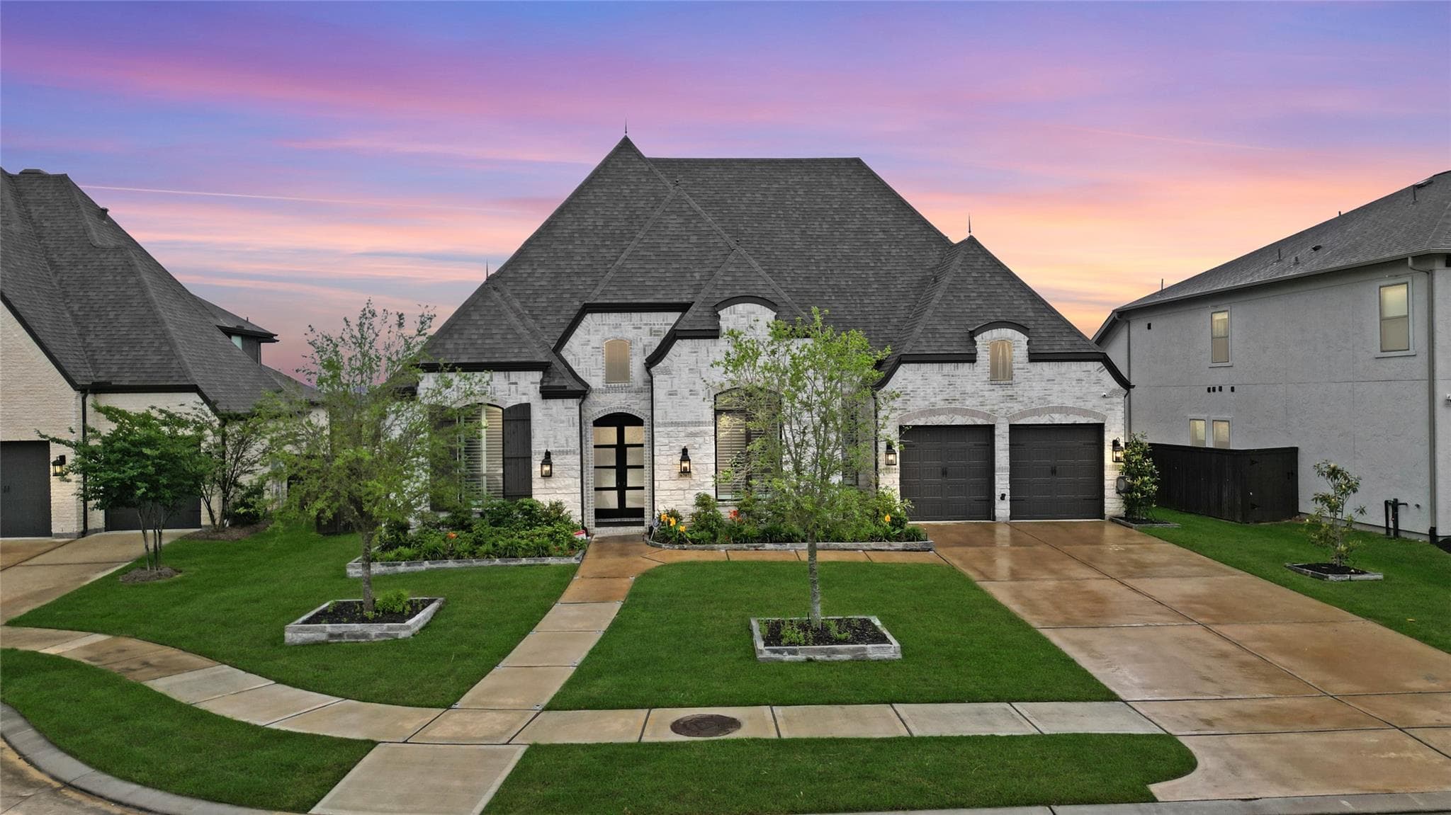 6707 Nimitz Court