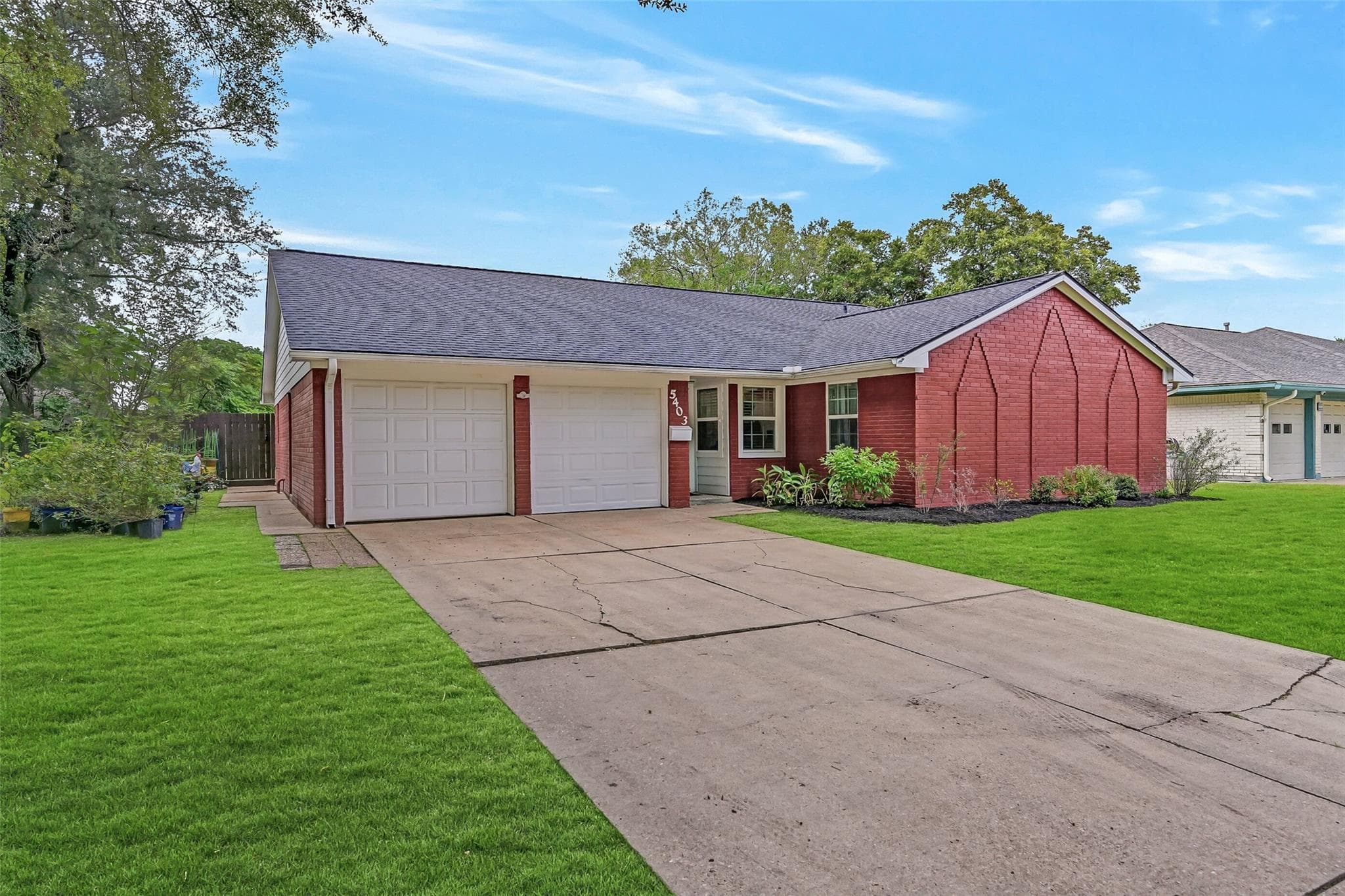 5403 Carmona Lane
